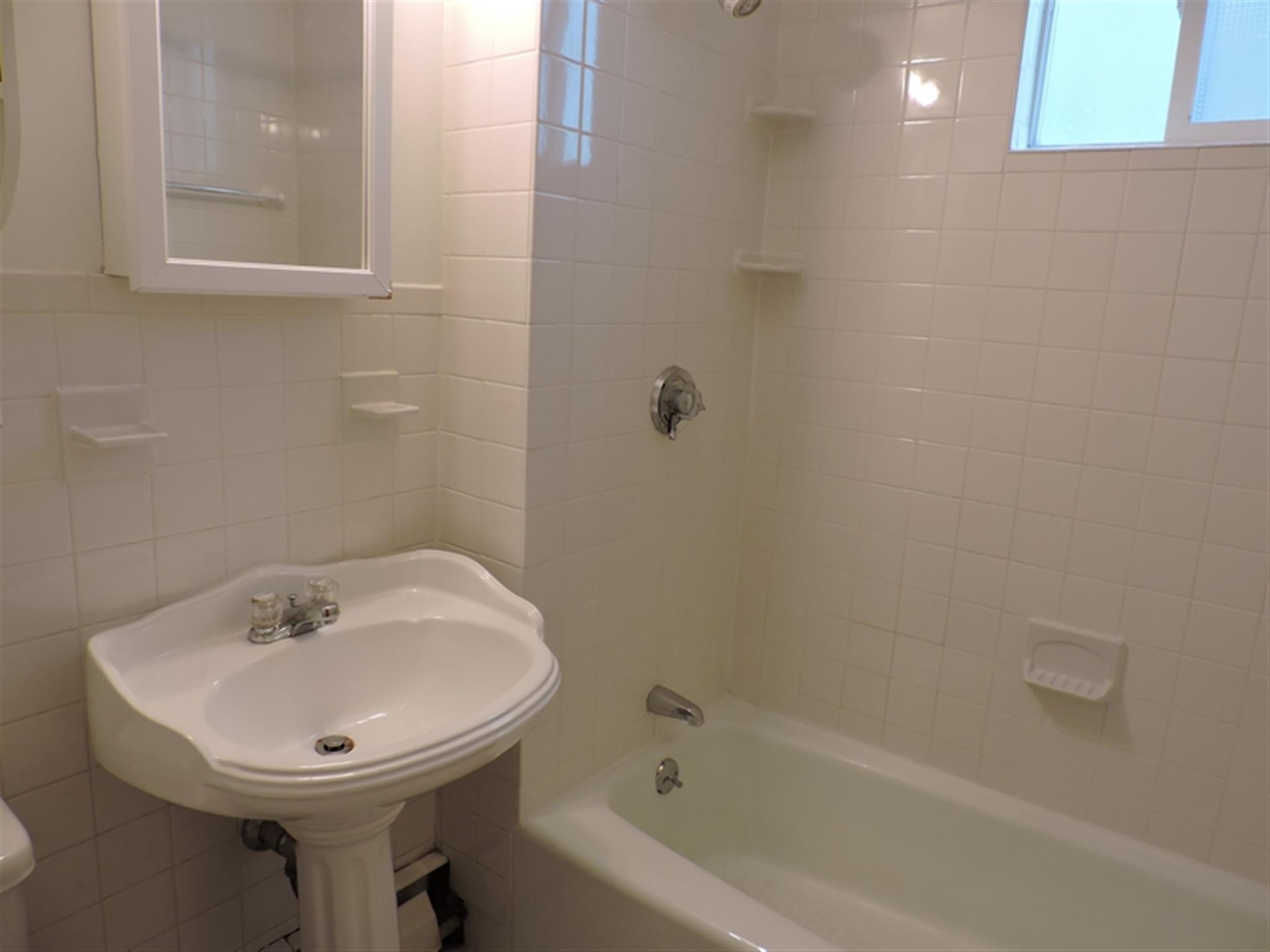 126 Kinnaird St, Harvard Square