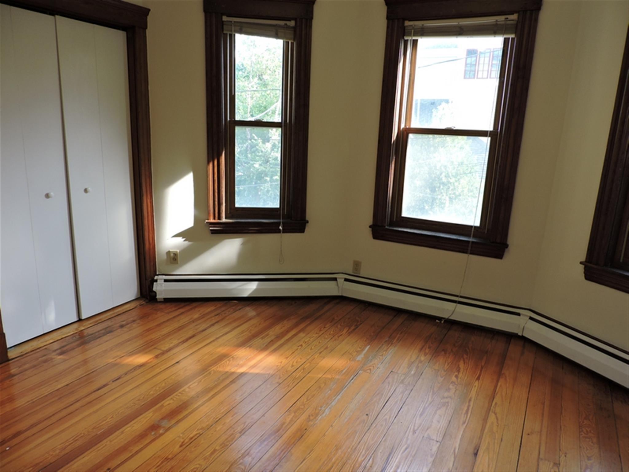 126 Kinnaird St, Harvard Square