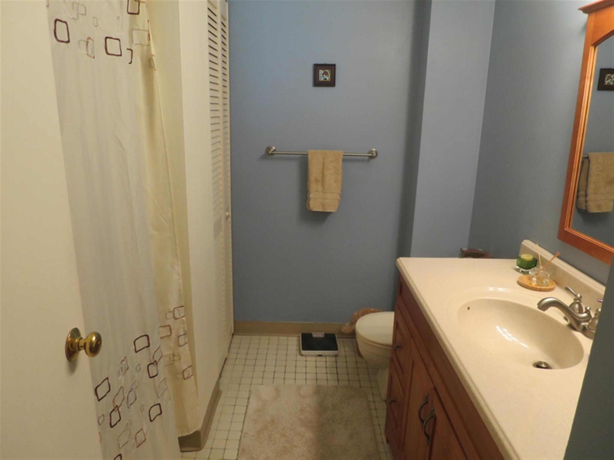 23 Elm St, Davis Square