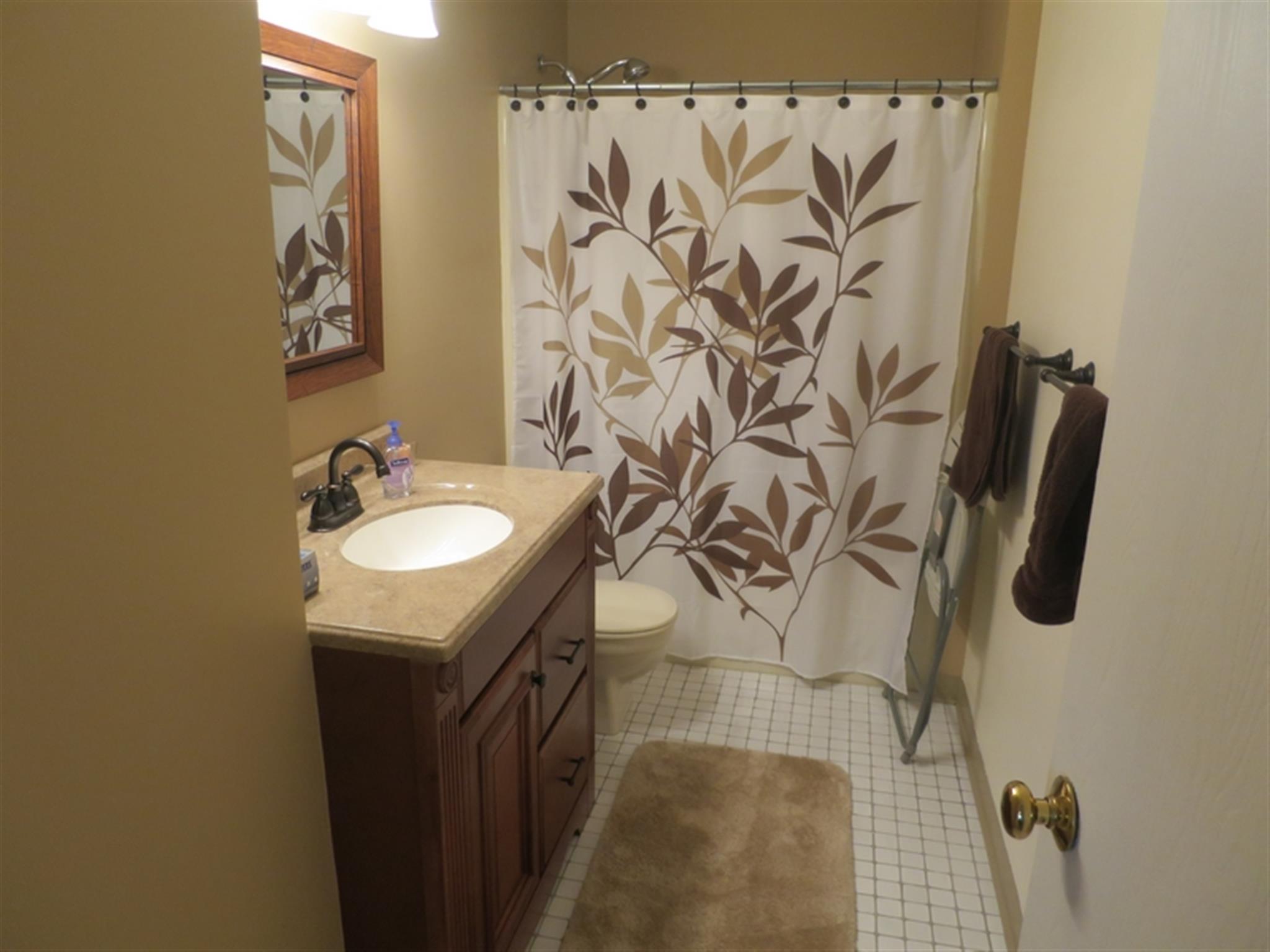 23 Elm St, Davis Square