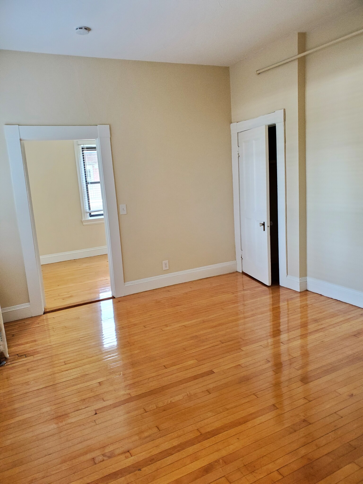 1470 Beacon St, Coolidge Corner