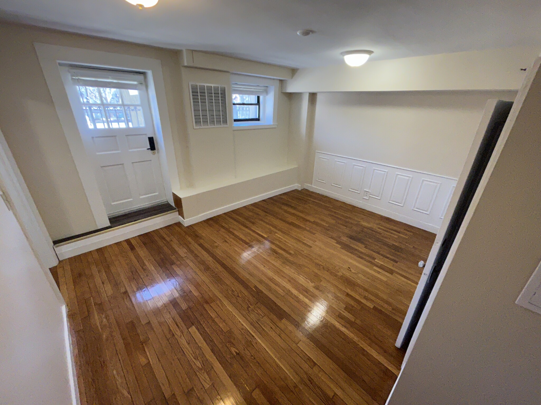 1470 Beacon St, Coolidge Corner