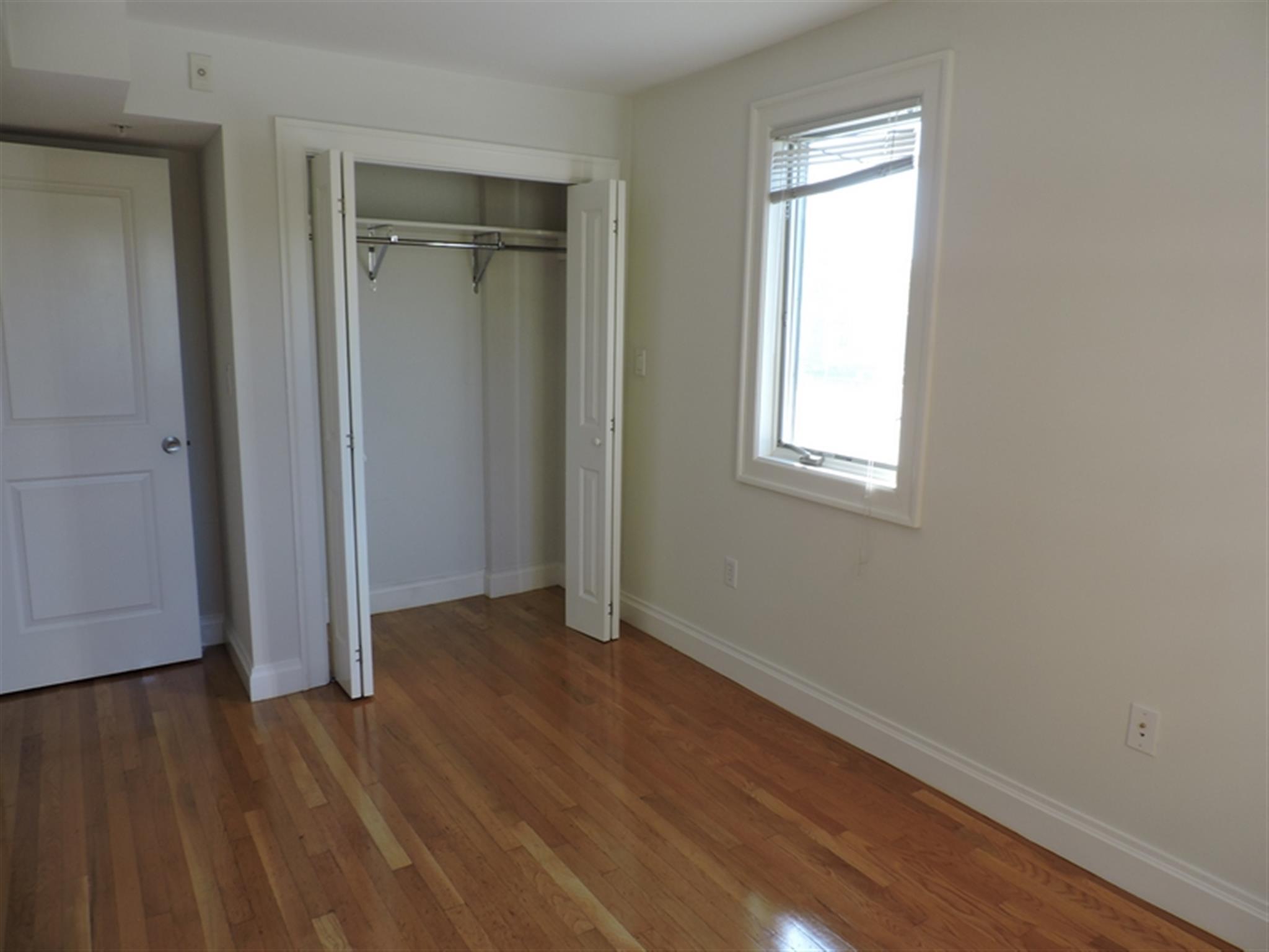 1110 Massachusetts Ave, Harvard Square