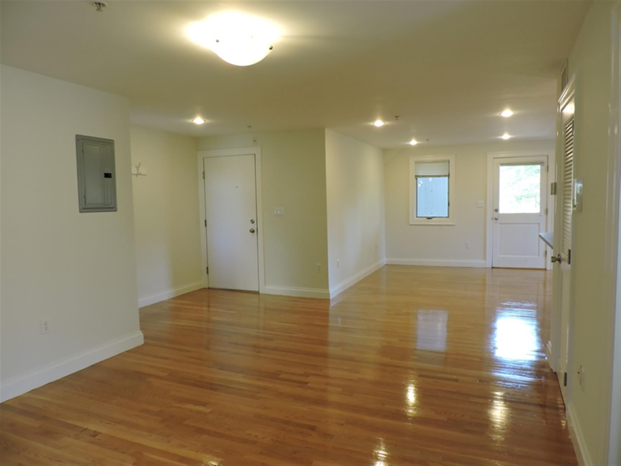 1110 Massachusetts Ave, Harvard Square