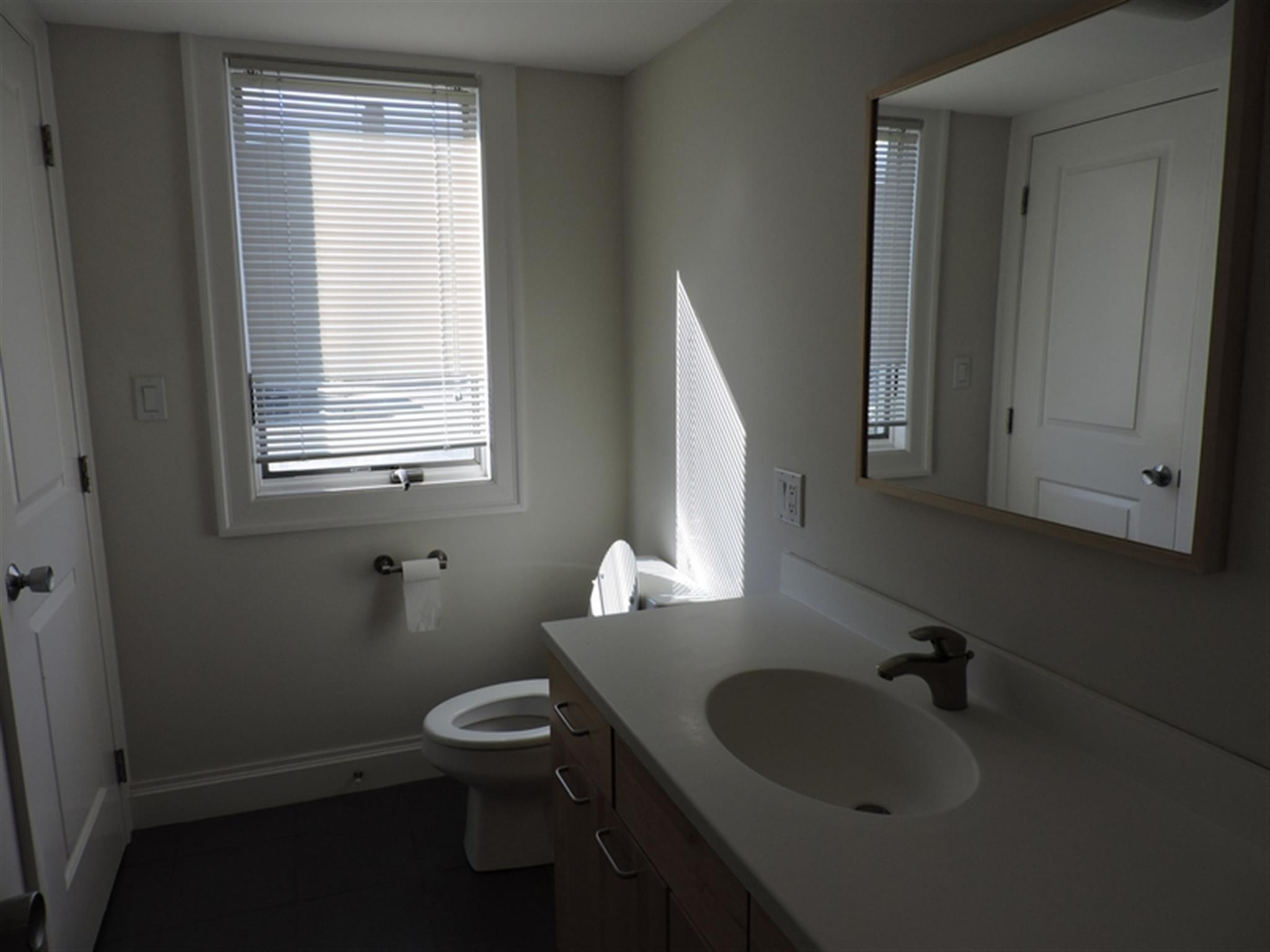 1110 Massachusetts Ave, Harvard Square