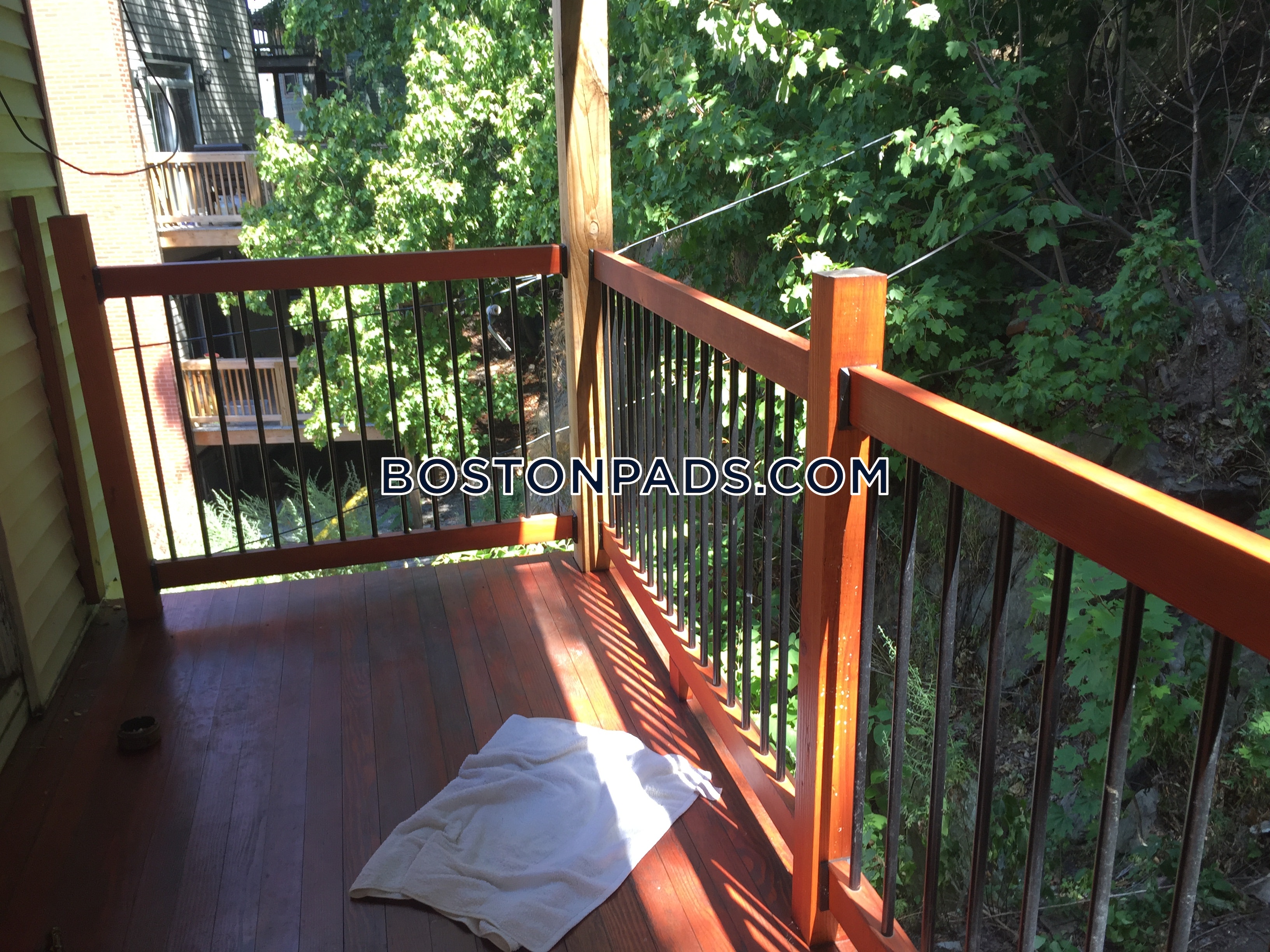 137 Marcella St, Roxbury