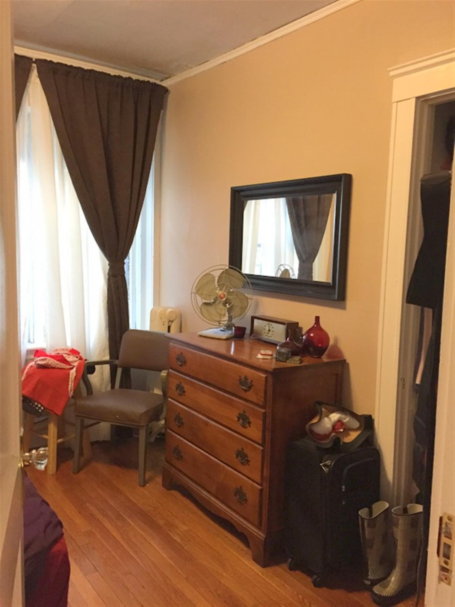 168 Norfolk St, Central Square