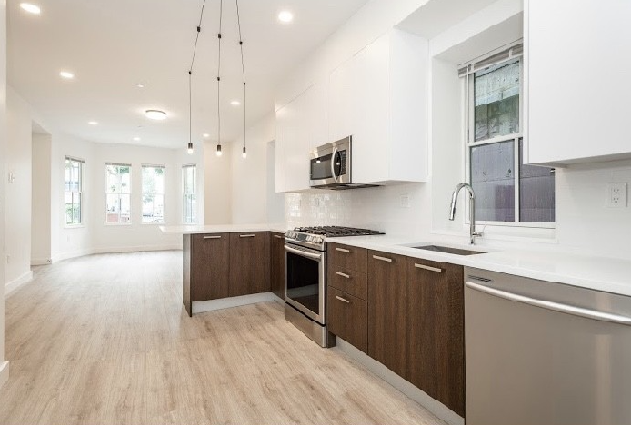 1474 Tremont St, Mission Hill