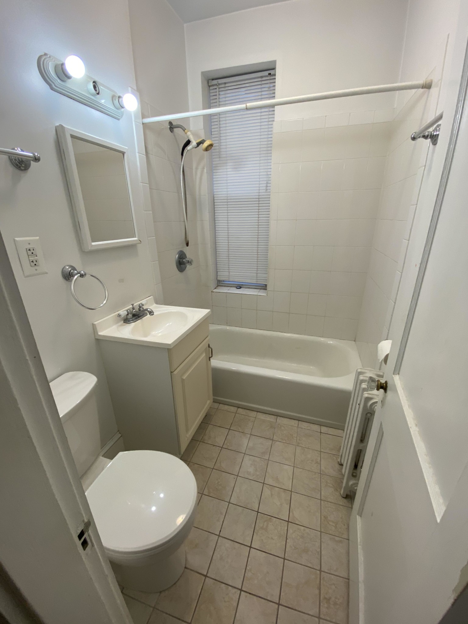 1477 Beacon St, Coolidge Corner