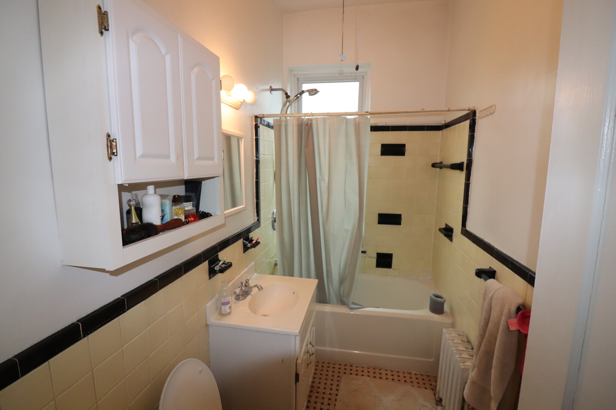 1477 Beacon St, Coolidge Corner