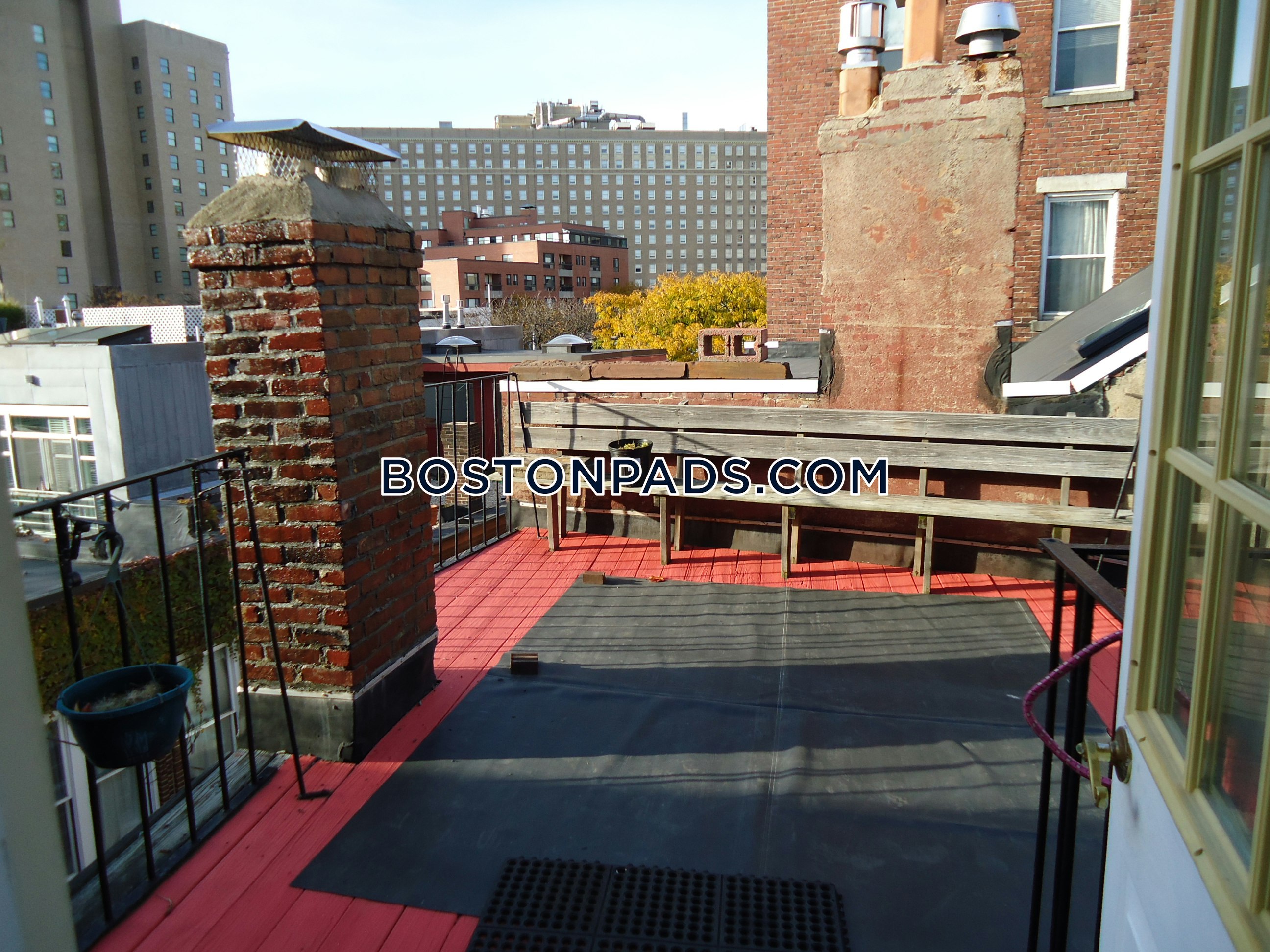 14 Melrose St, Back Bay