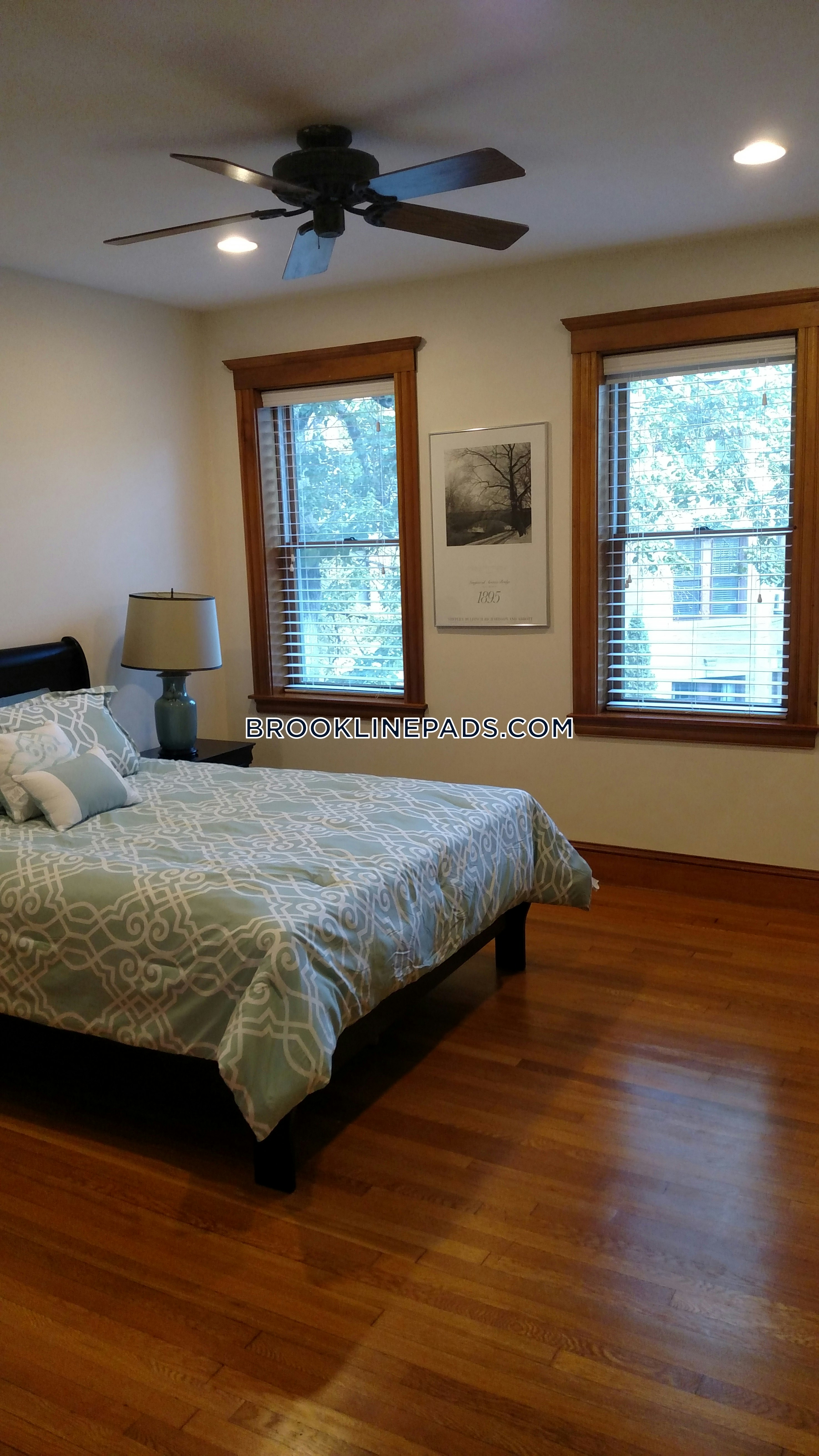 90 Browne St, North Brookline