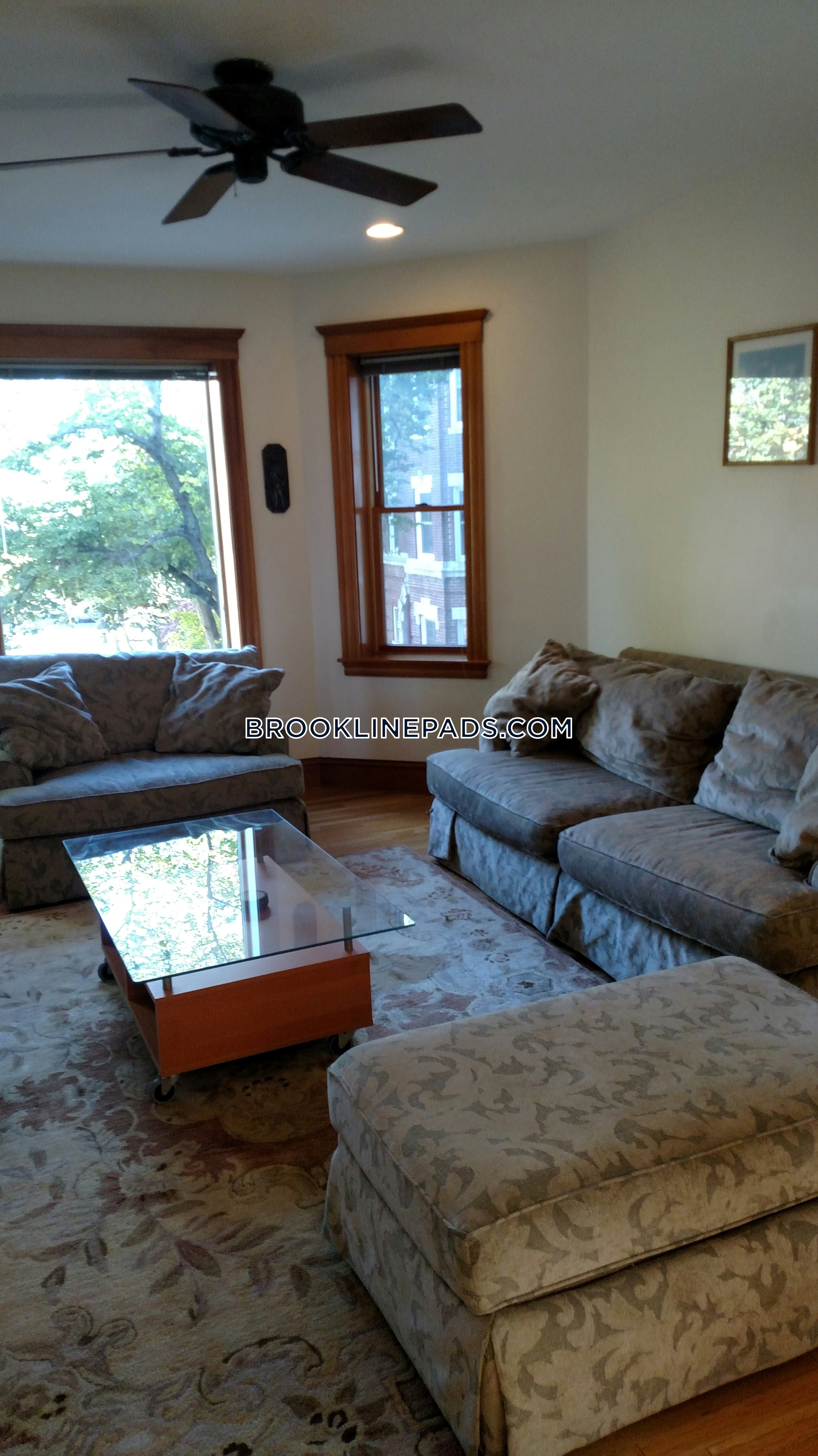 90 Browne St, North Brookline