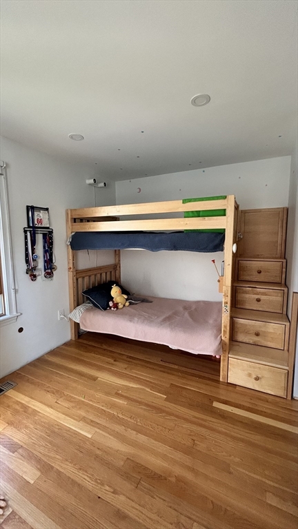 15 Jensen Rd, Watertown