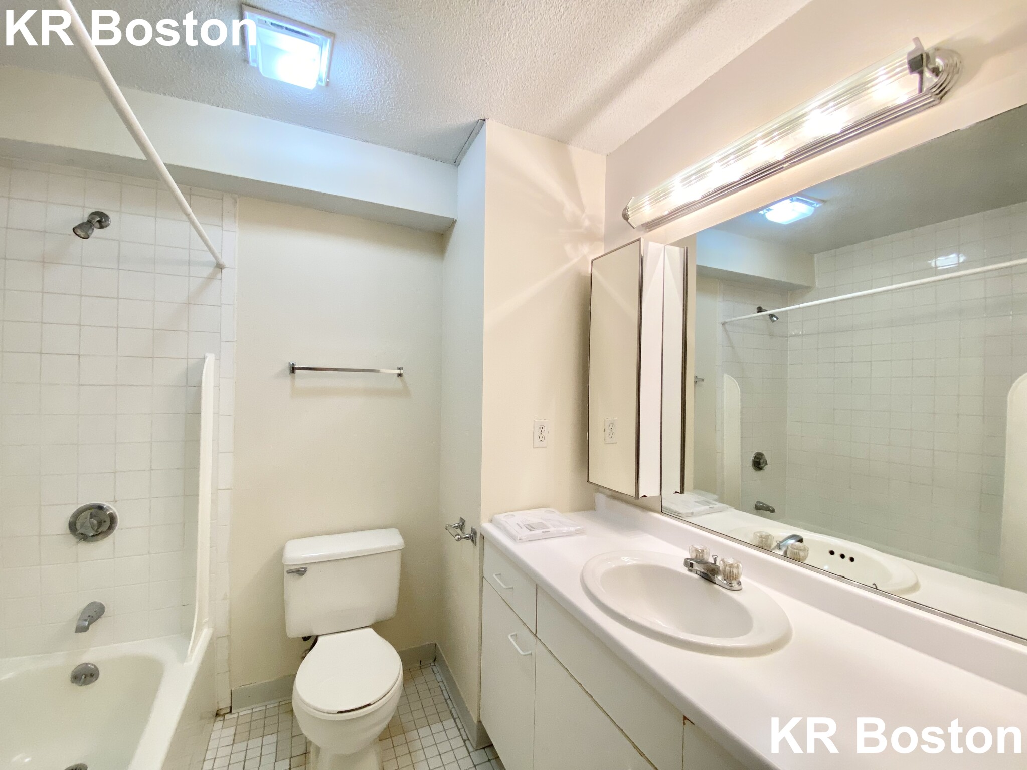 143 North Beacon St, Brighton