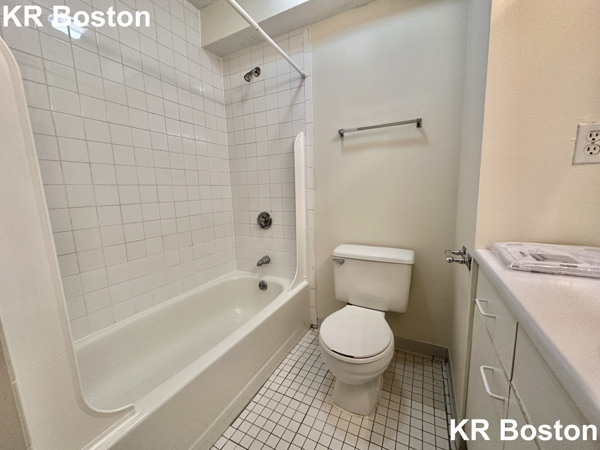 148 North Beacon St, Brighton