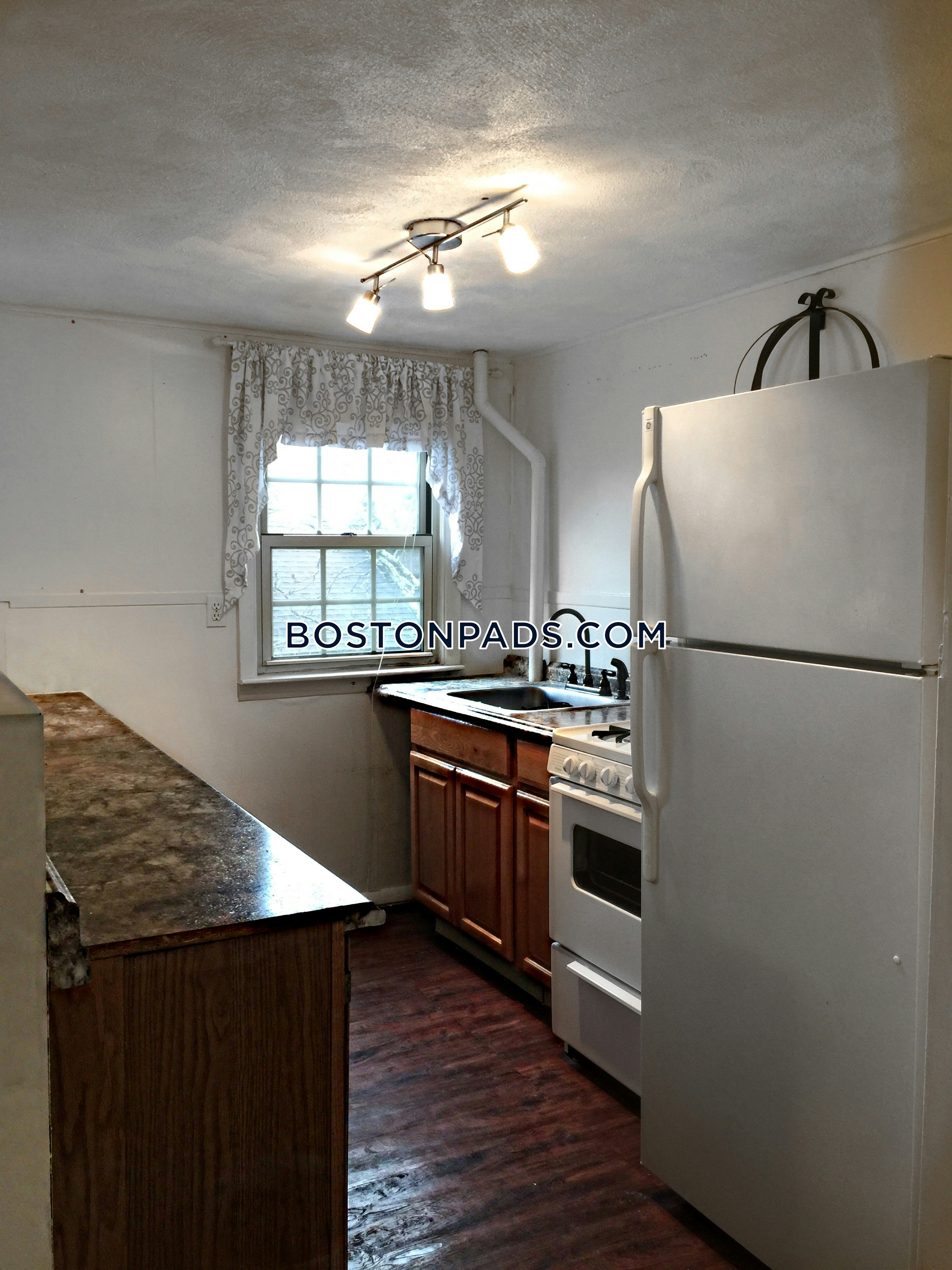 14 Melrose St, Back Bay