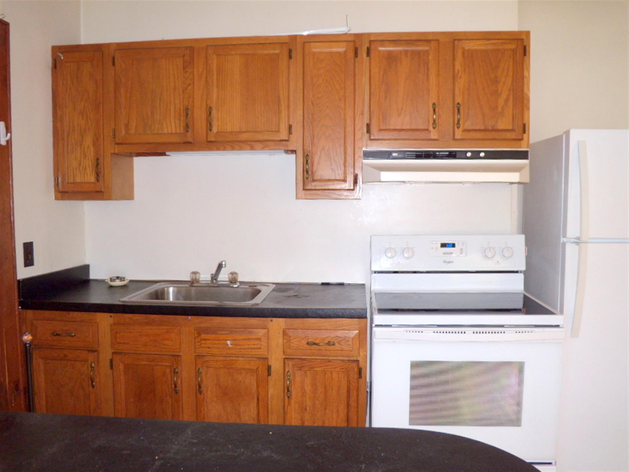 74 Dover St, Davis Square