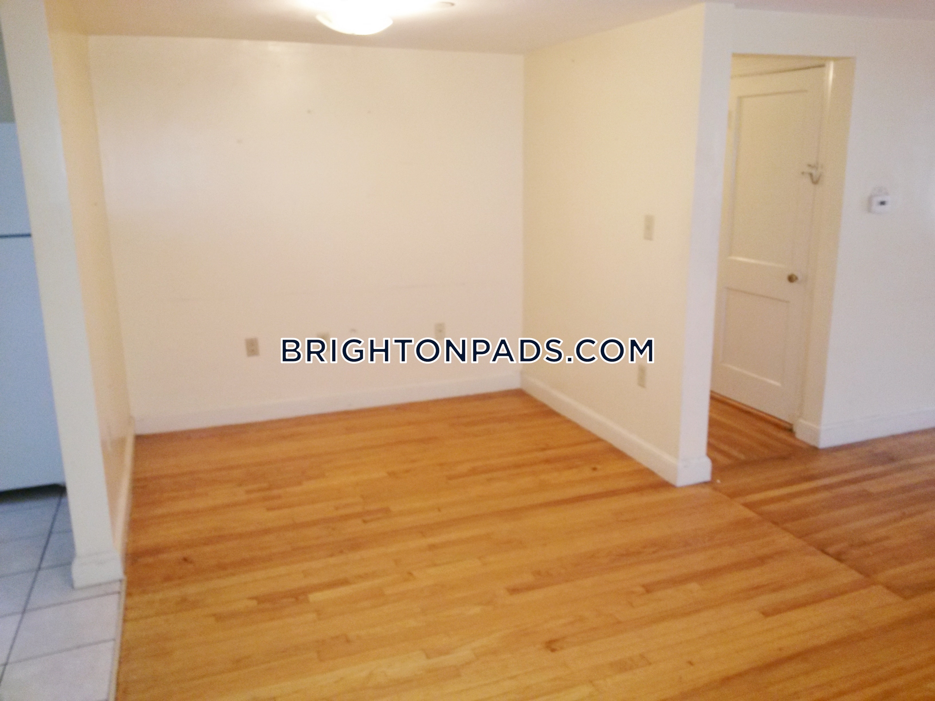 2 Platt Rd, Brighton