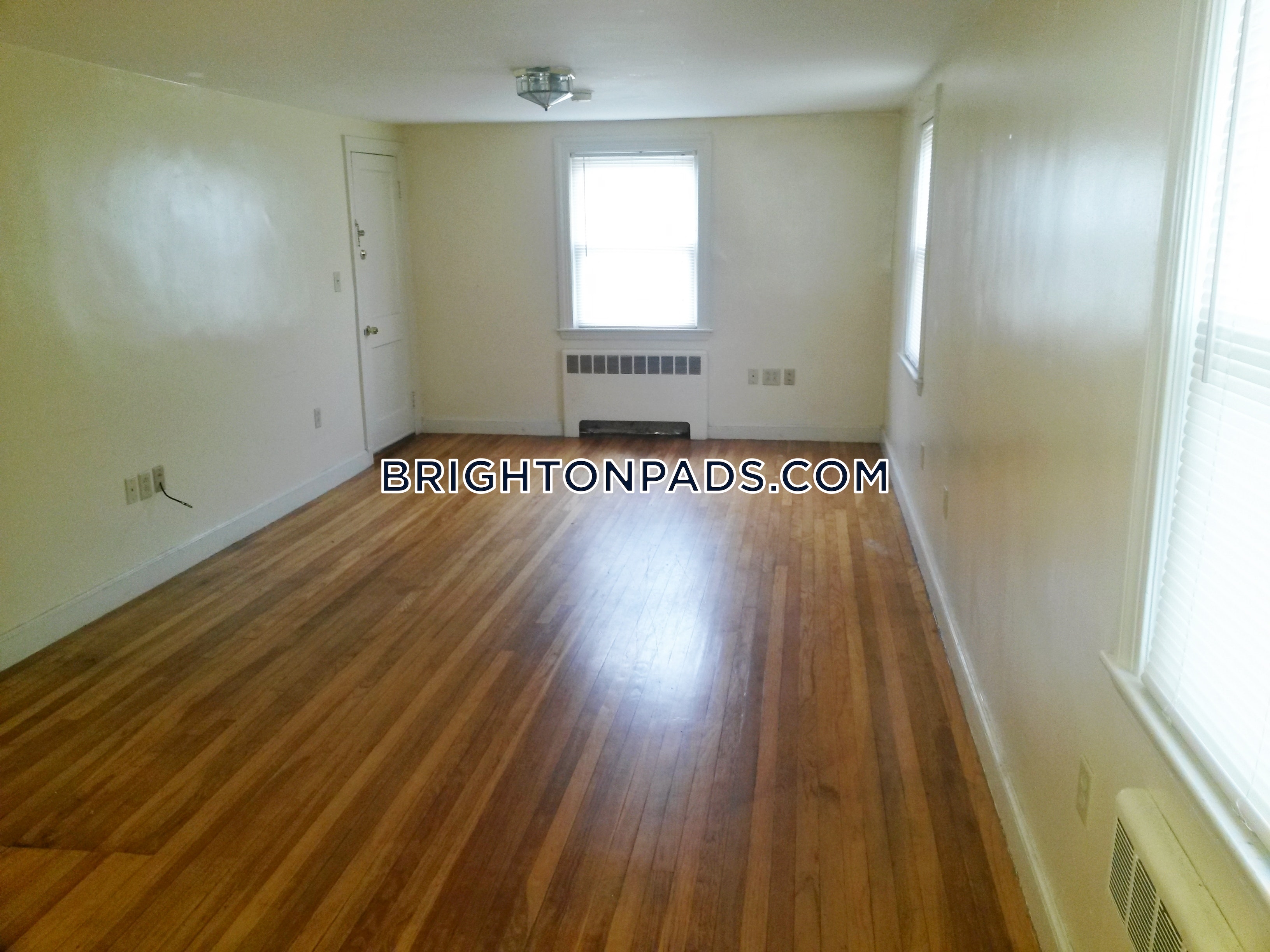 2 Platt Rd, Brighton