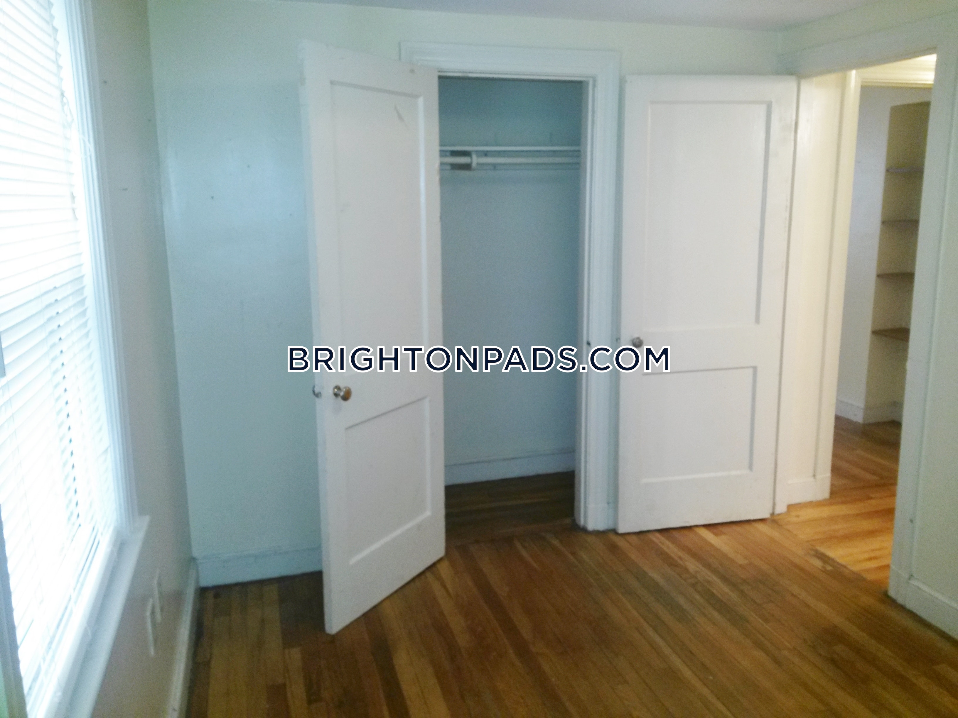 2 Platt Rd, Brighton