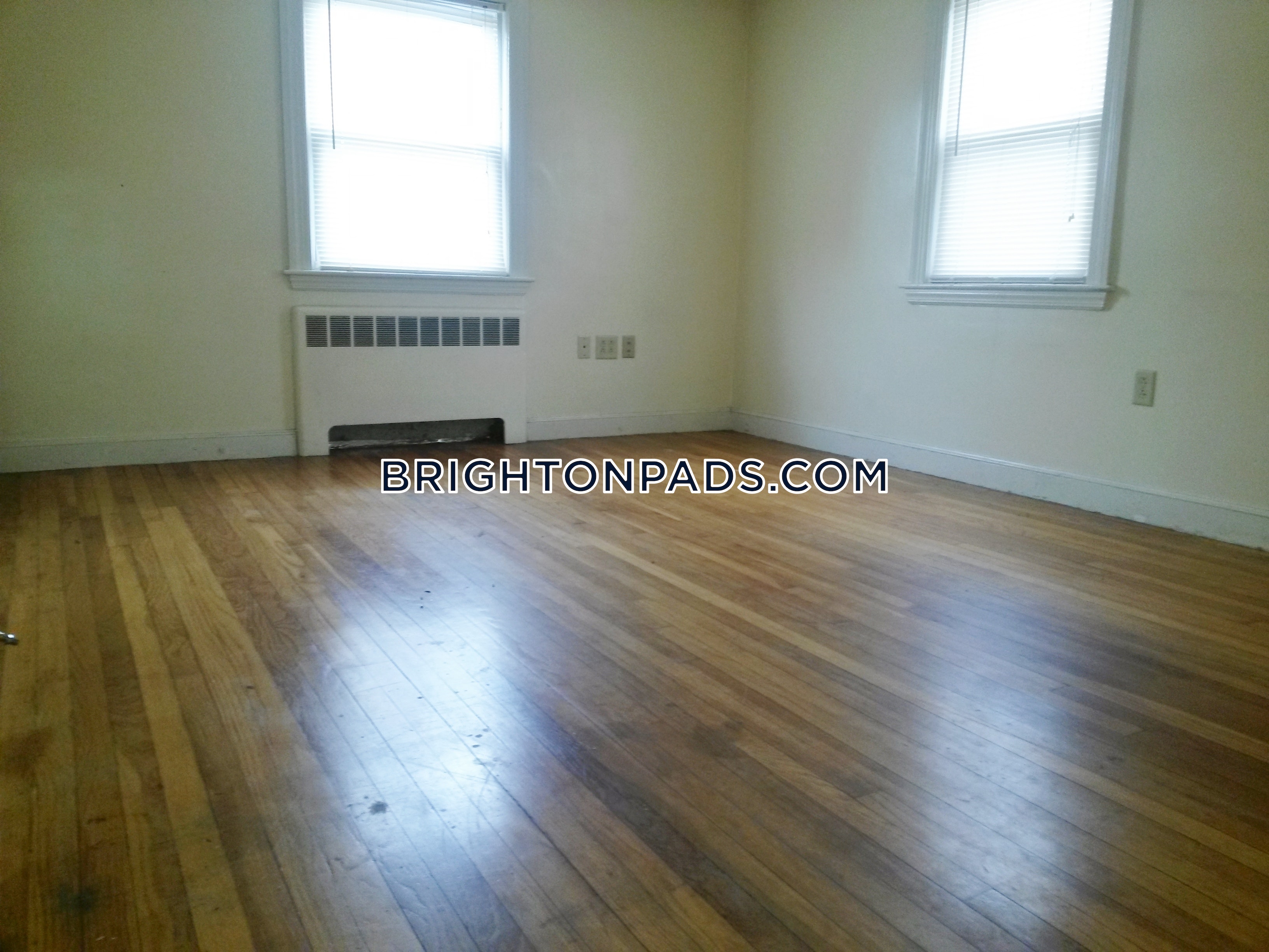 2 Platt Rd, Brighton