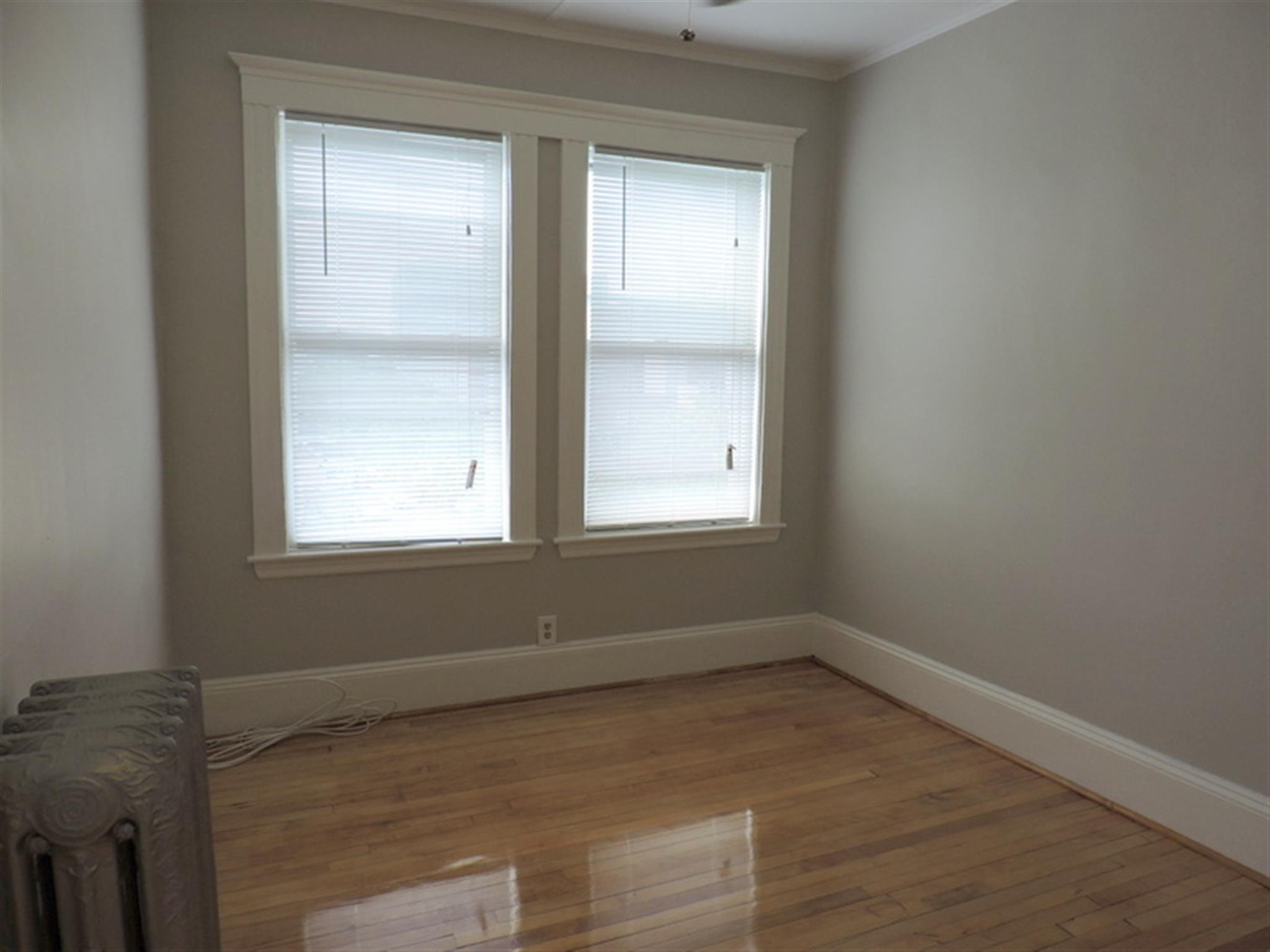 12 Pleasant St, Central Square