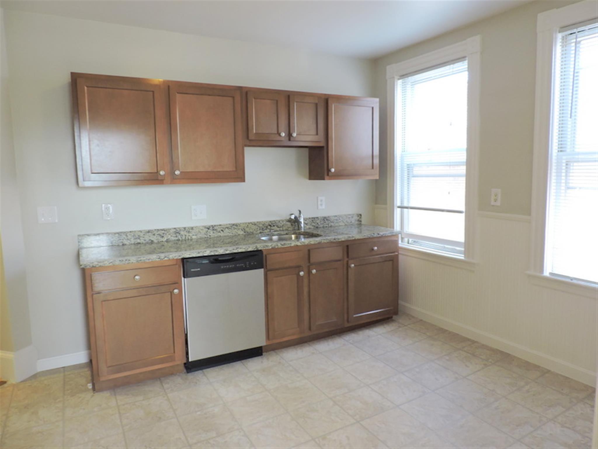 12 Pleasant St, Central Square