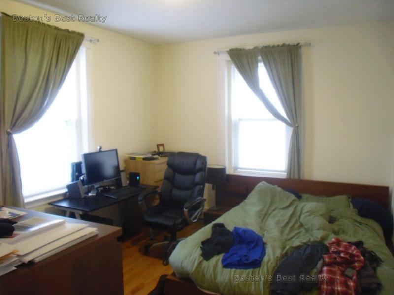 69 Babcock St, Coolidge Corner