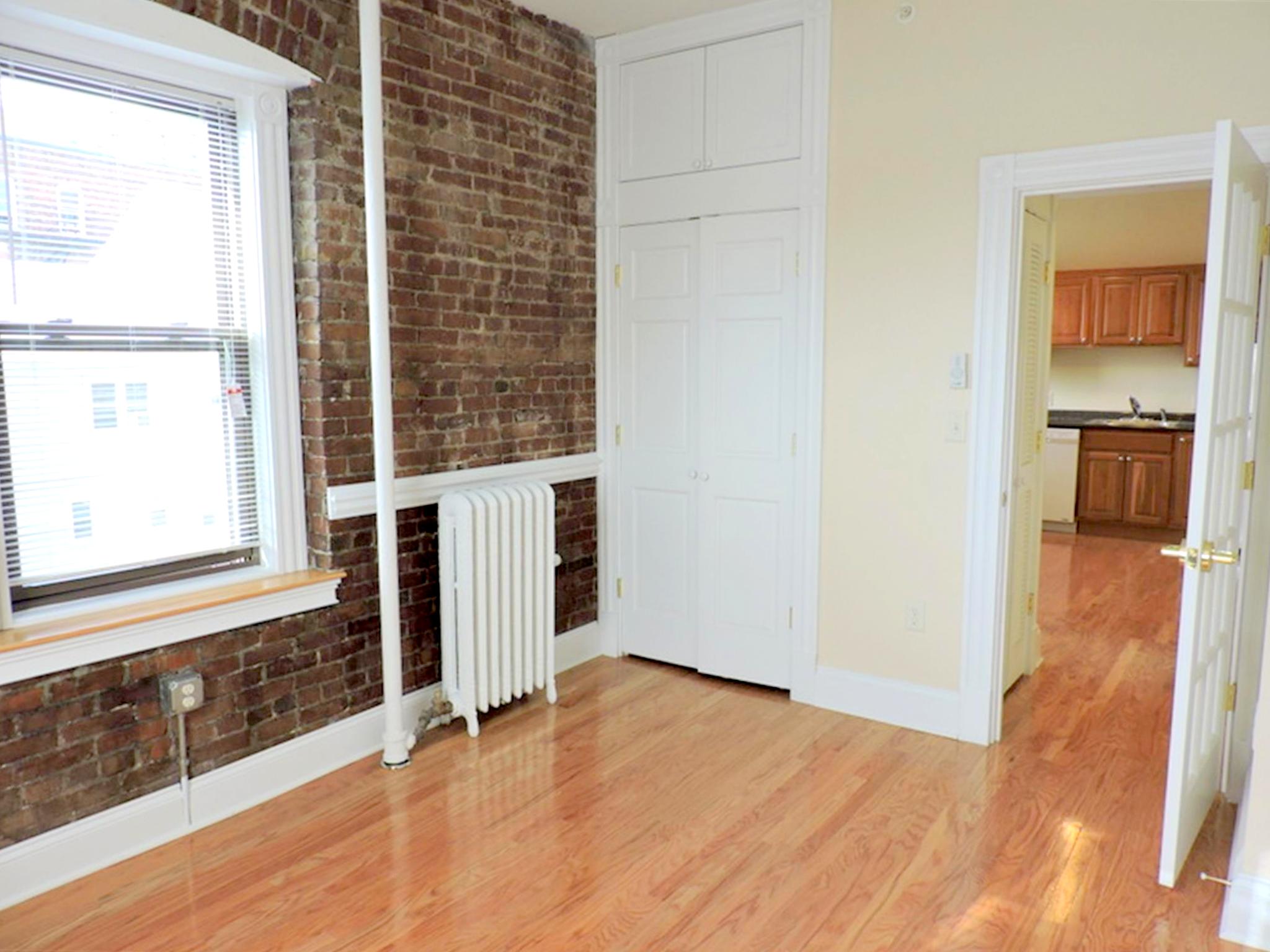 884 Massachusetts, Central Square