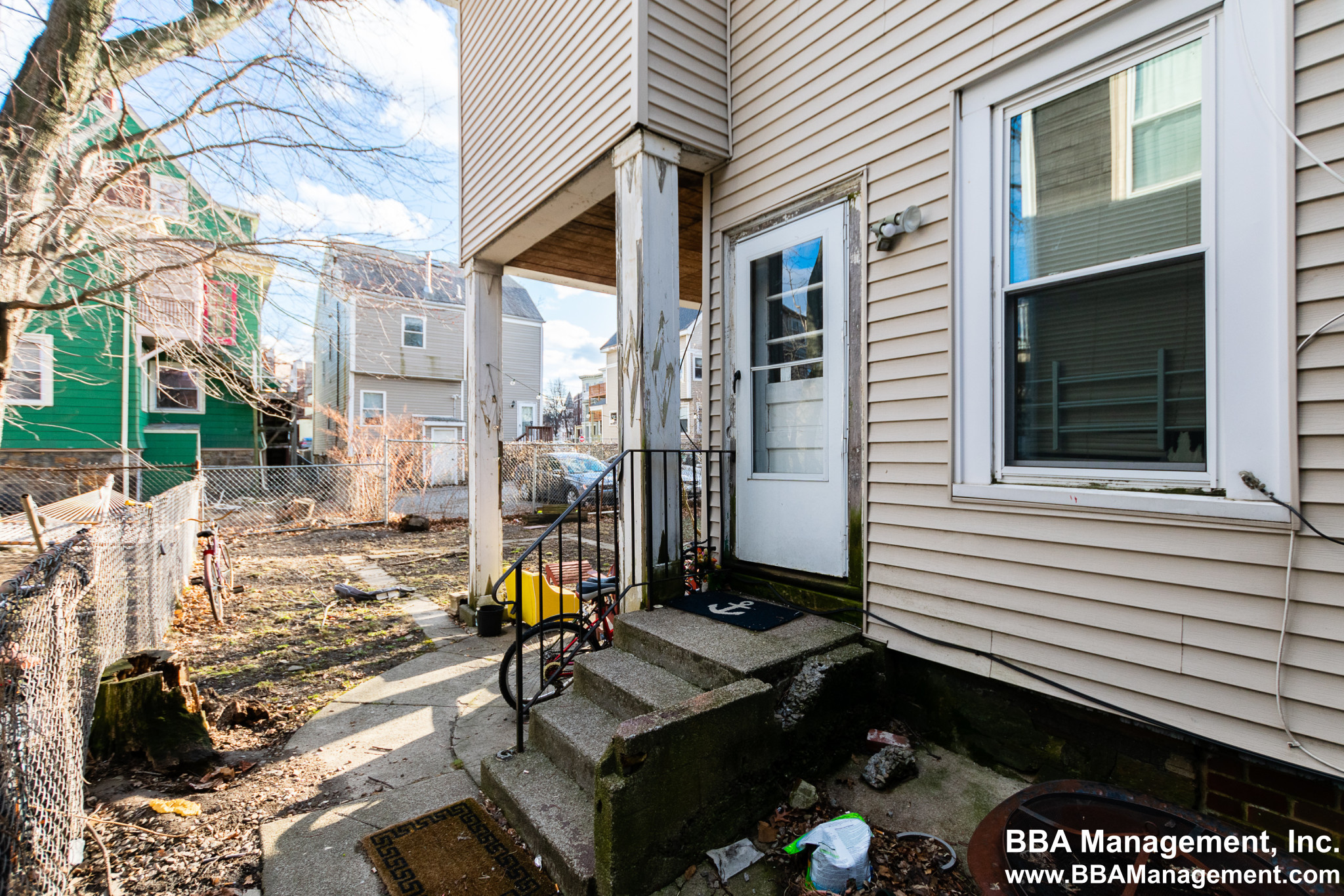 41 Pratt St, Allston