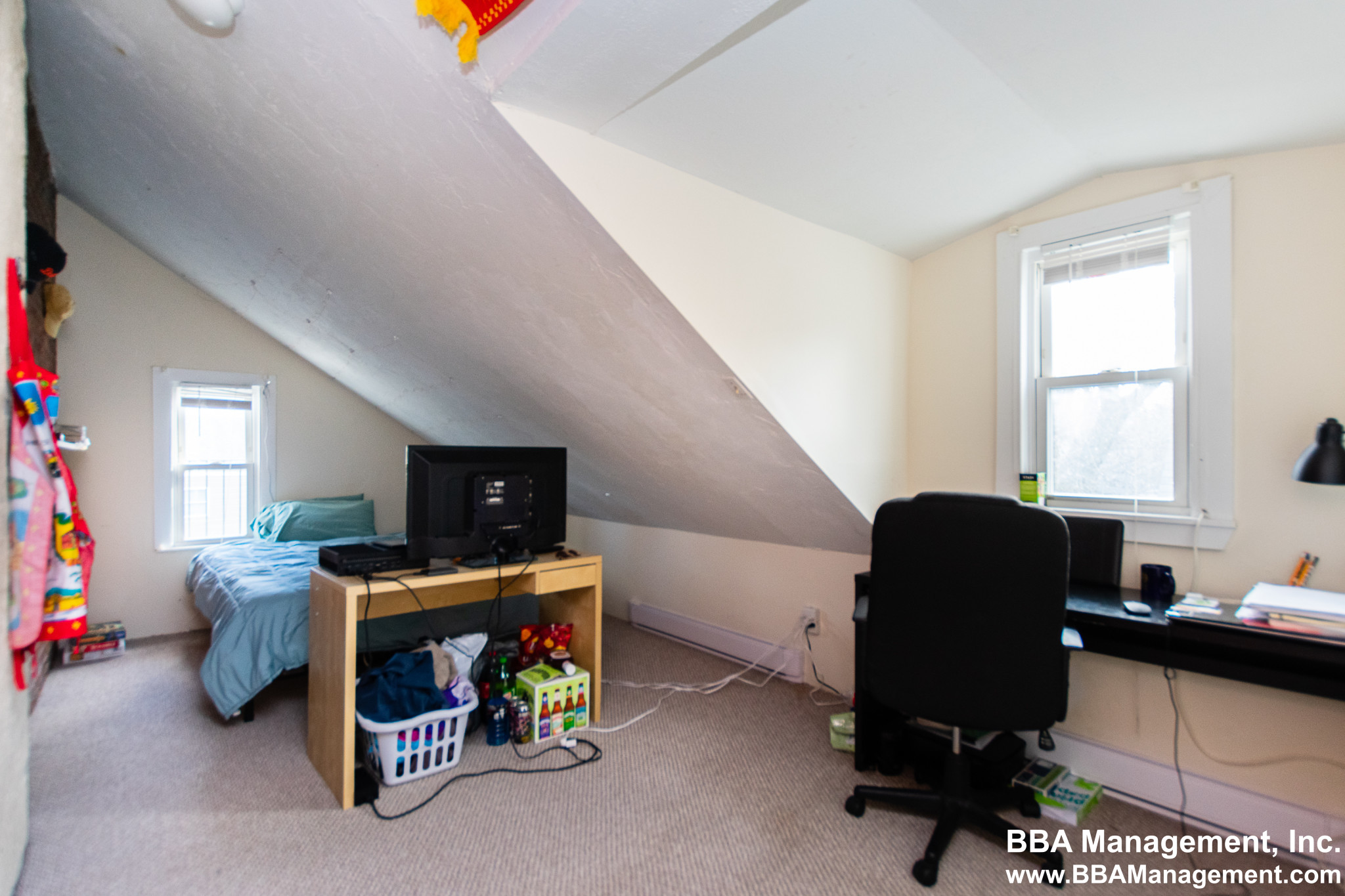 41 Pratt St, Allston