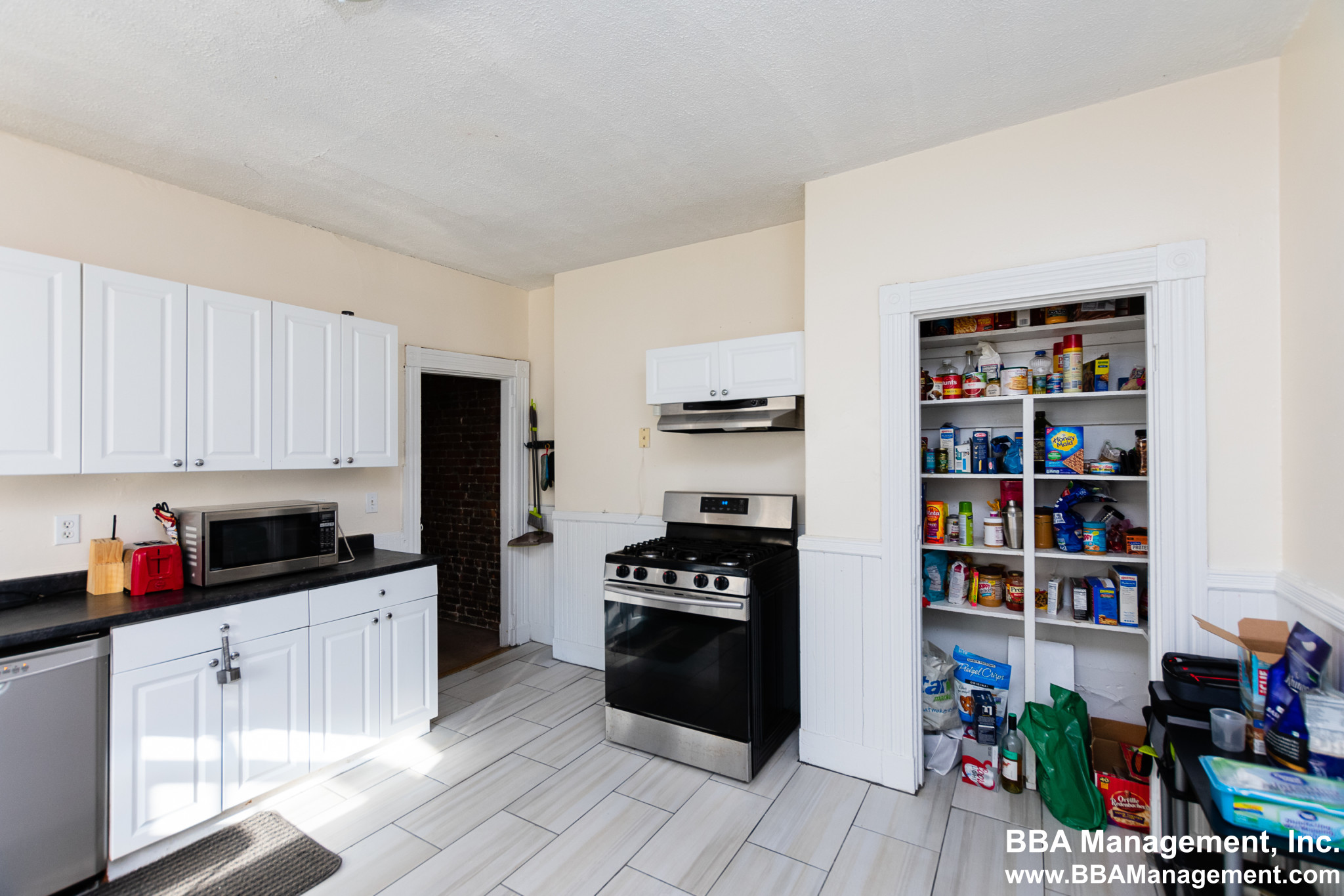 41 Pratt St, Allston