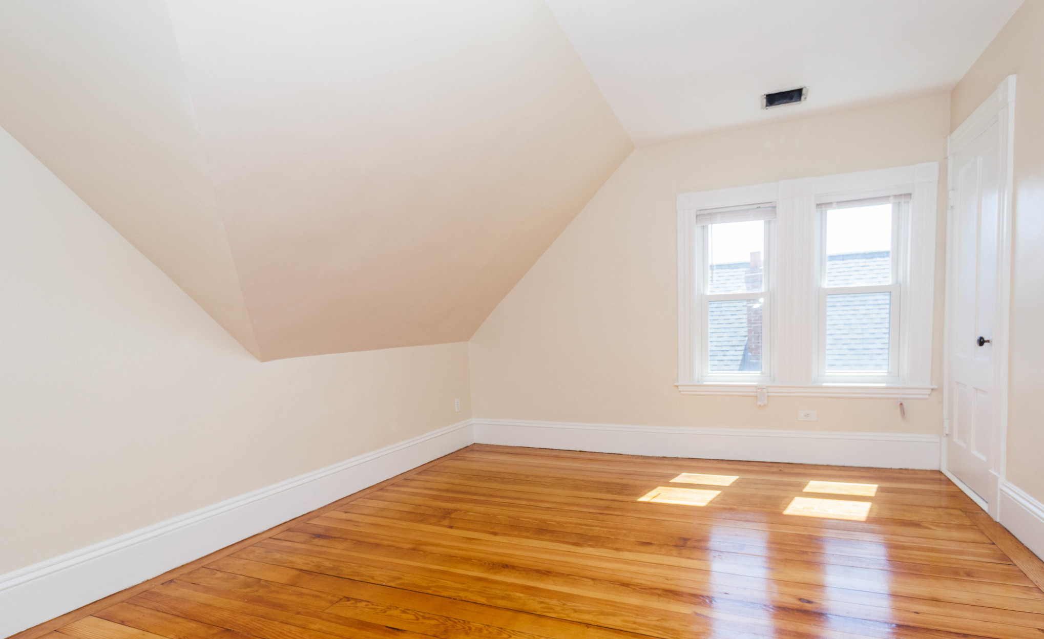 39 Falkland St, Brighton