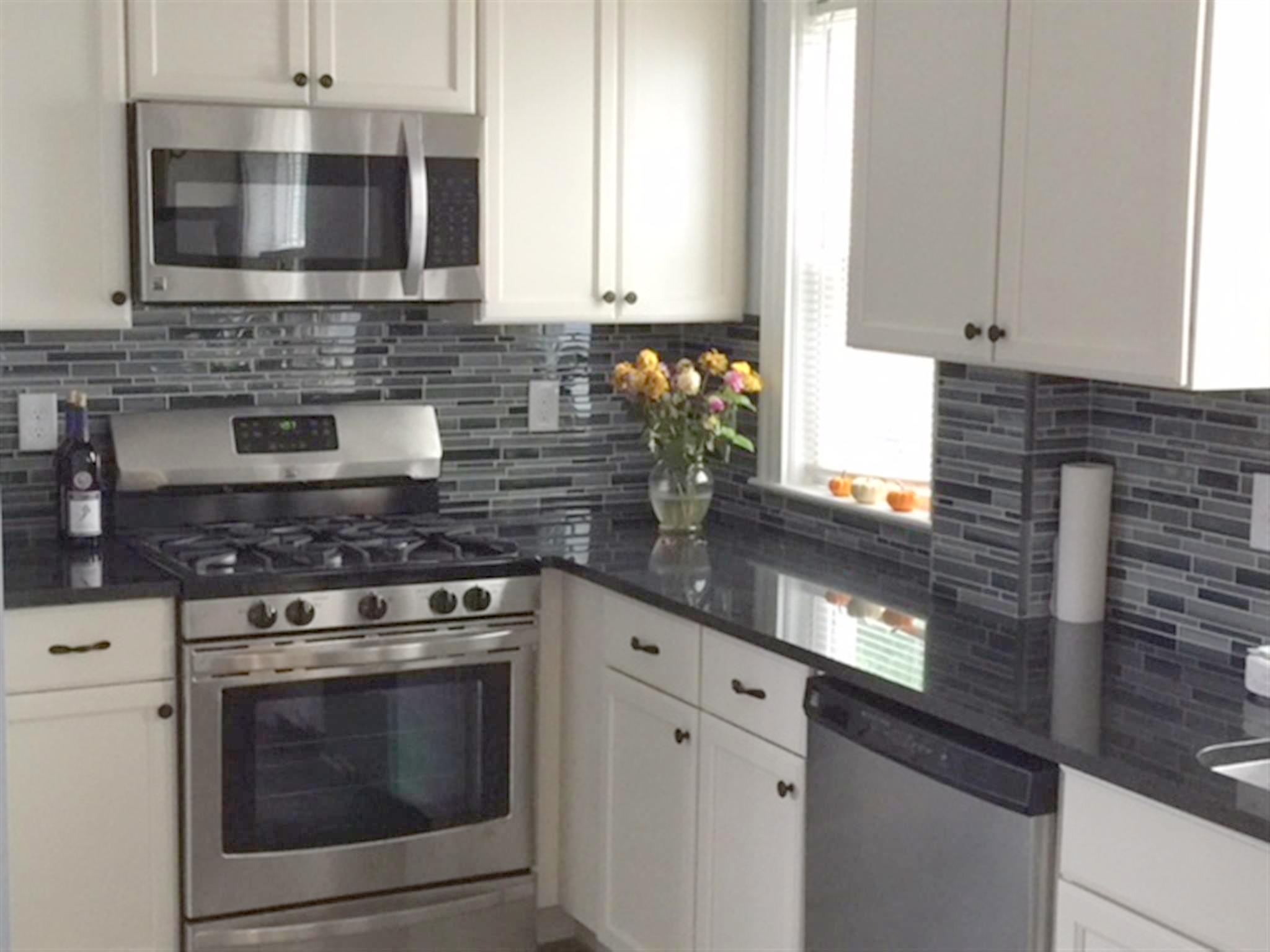 78 Bristol Rd, Medford