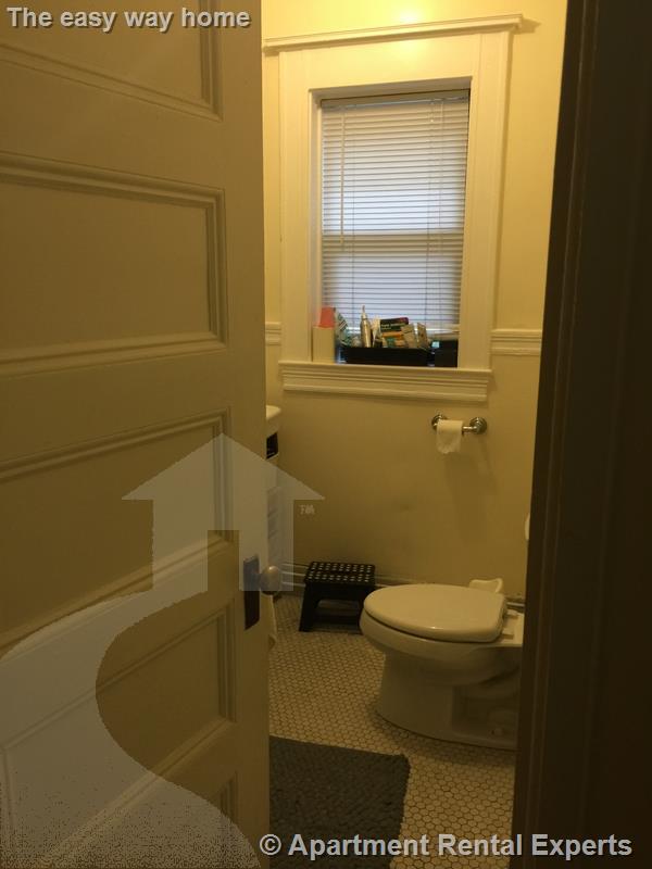 84 Prescott St, Harvard Square