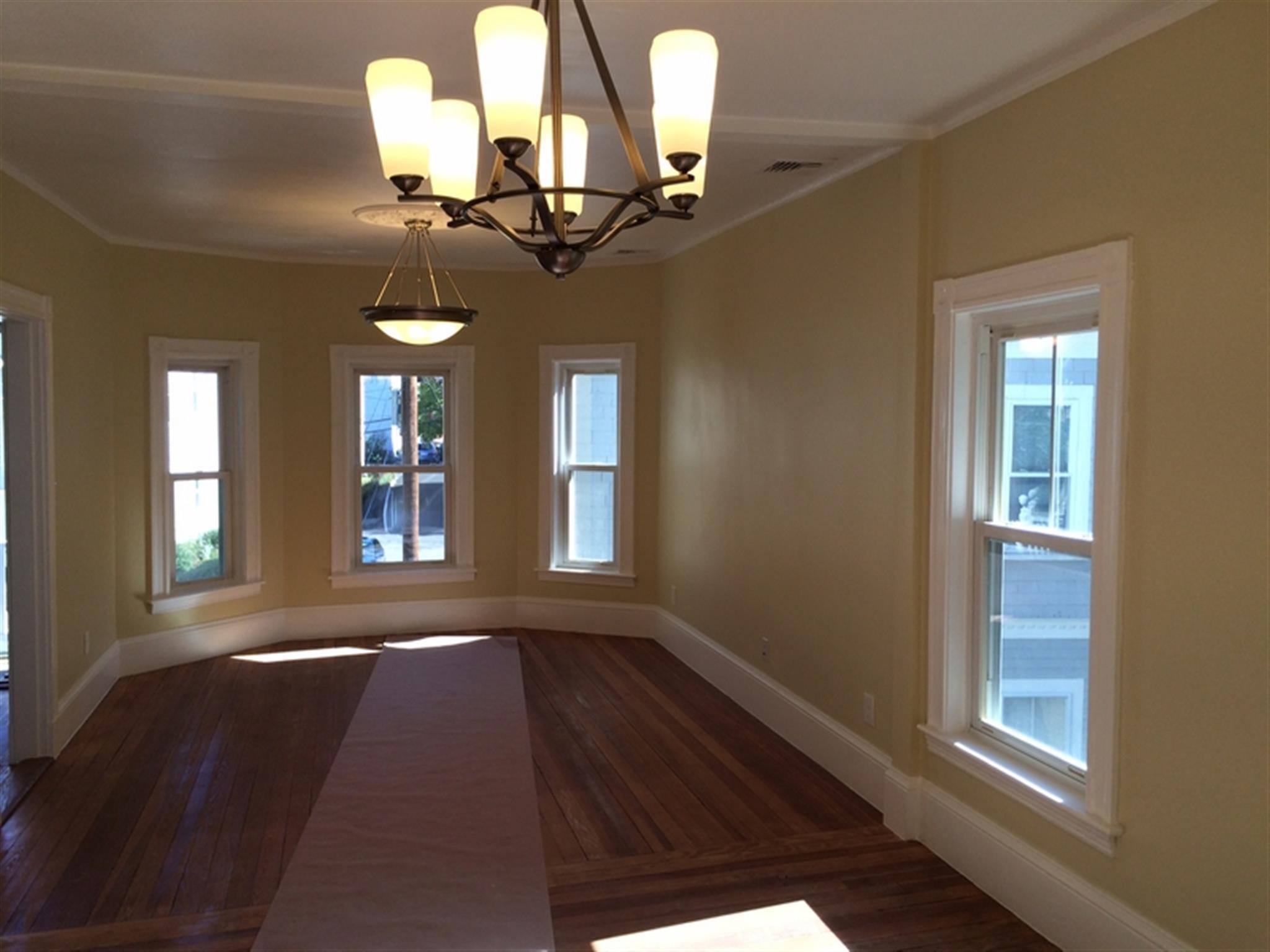 12 Pleasant St, Porter Square