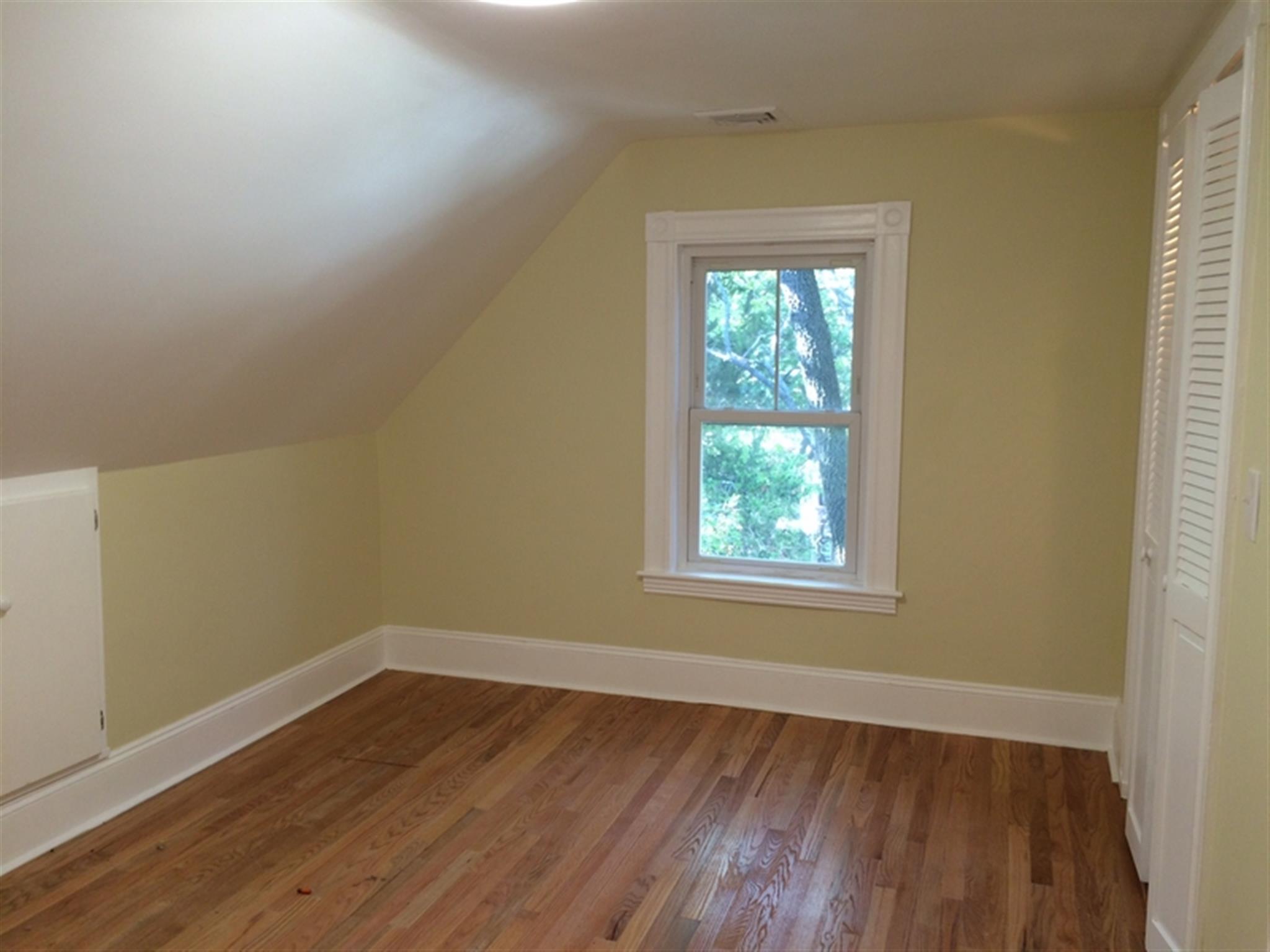 12 Pleasant St, Porter Square