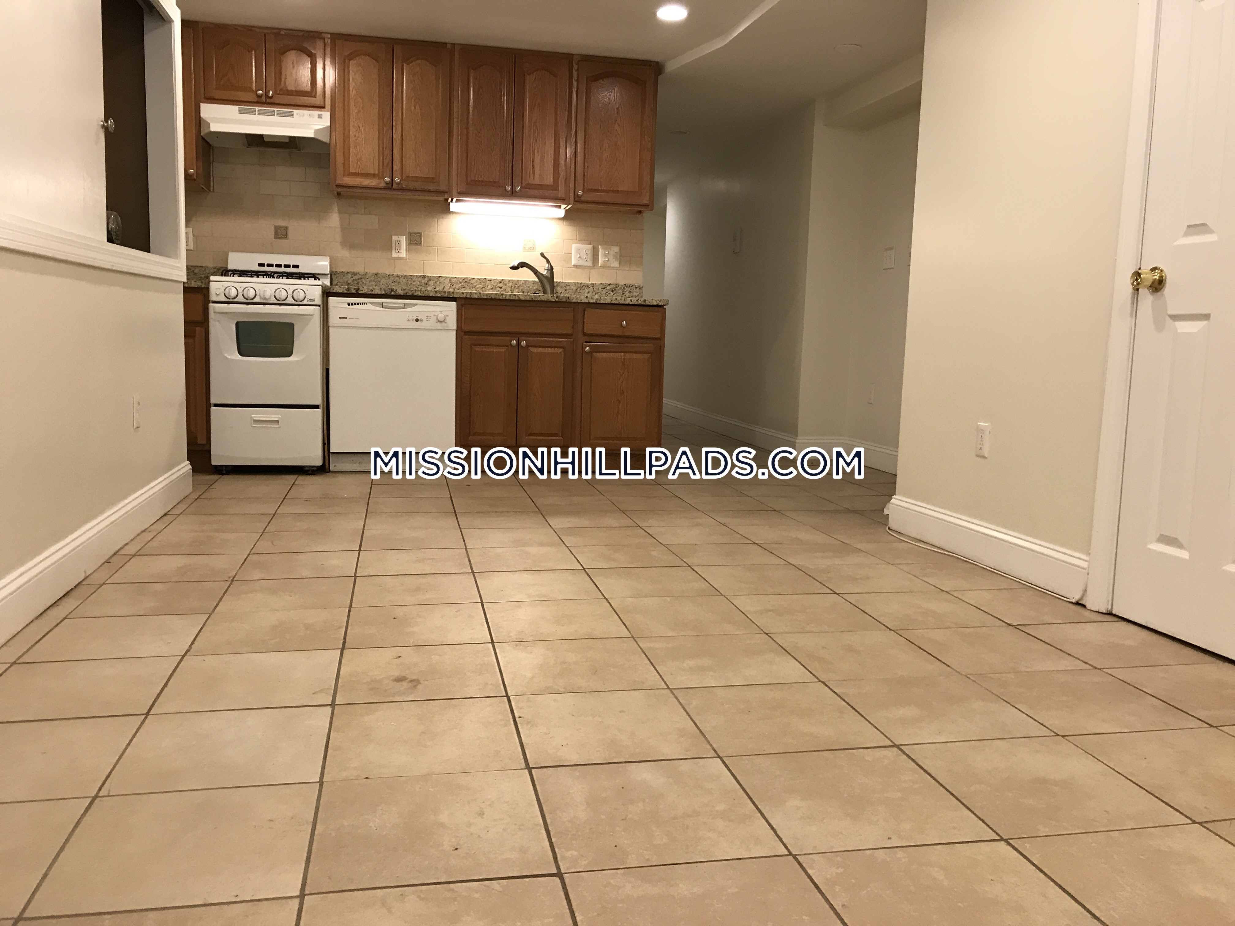 6 Wait St, Mission Hill