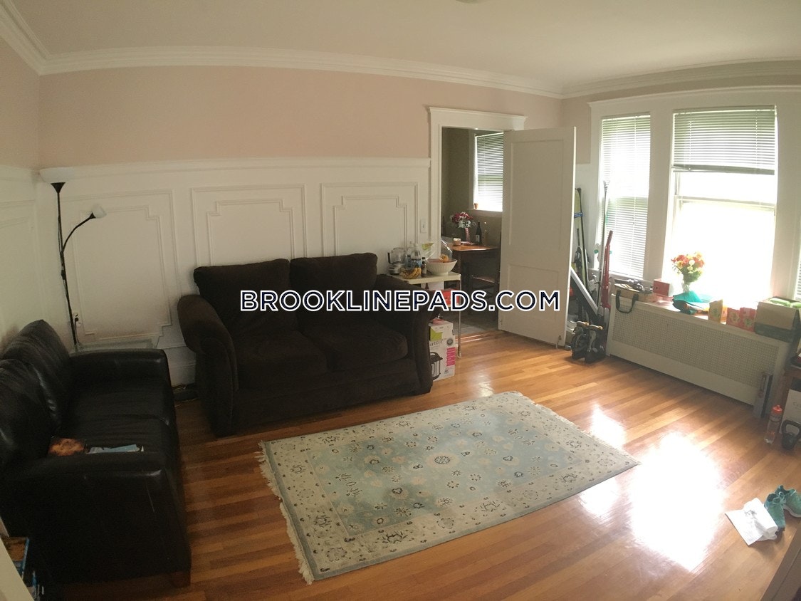 7 Addington Rd, Washington Square