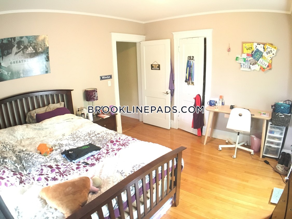 7 Addington Rd, Washington Square