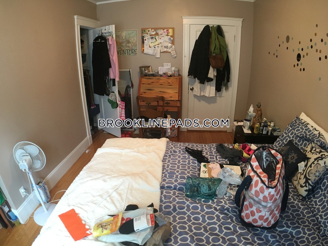 7 Addington Rd, Washington Square