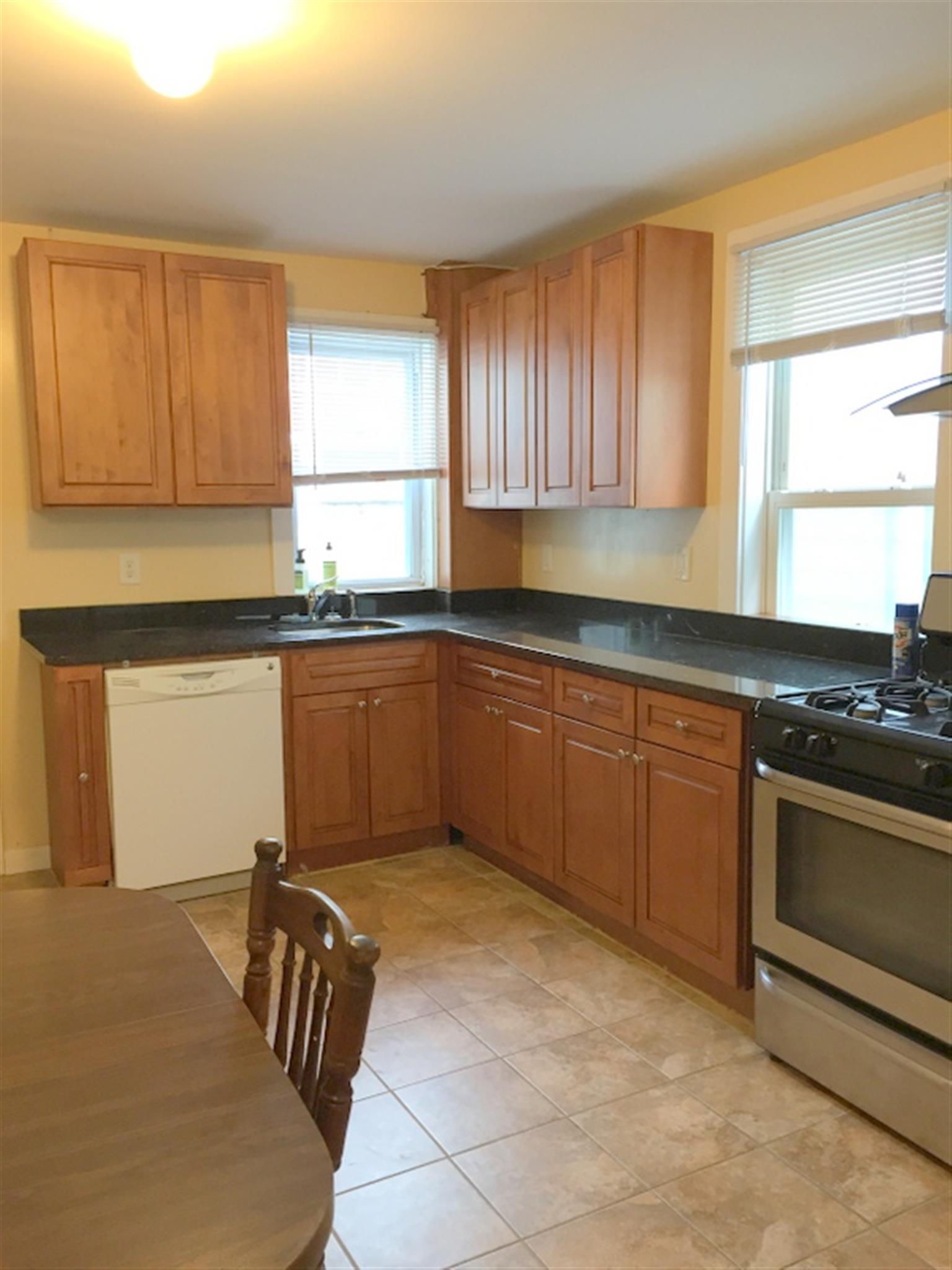 39 Adrian St, Inman Square