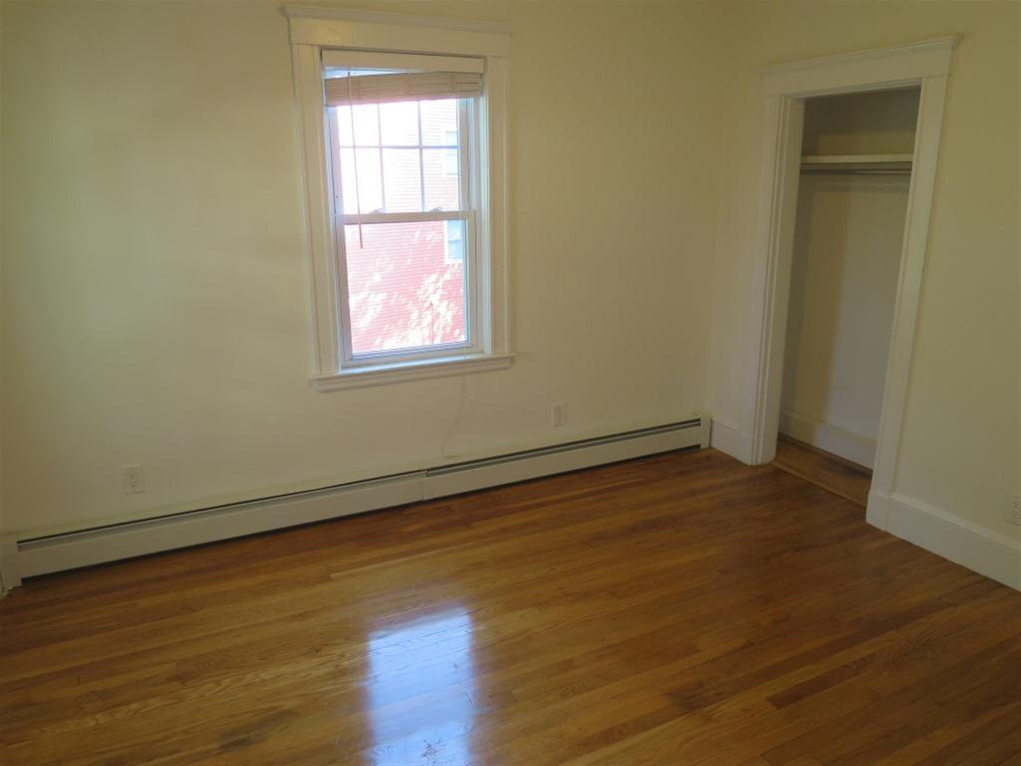 23 Lowell St, Spring Hill