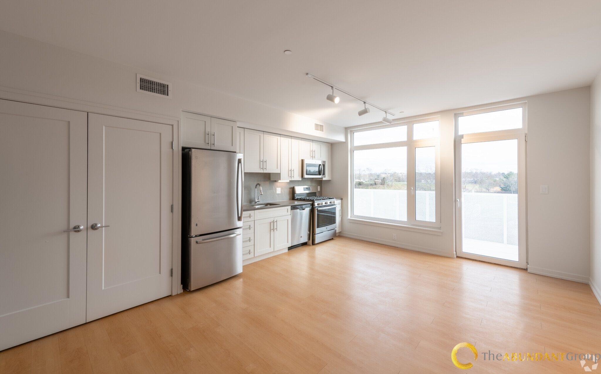 77 New St, North Cambridge