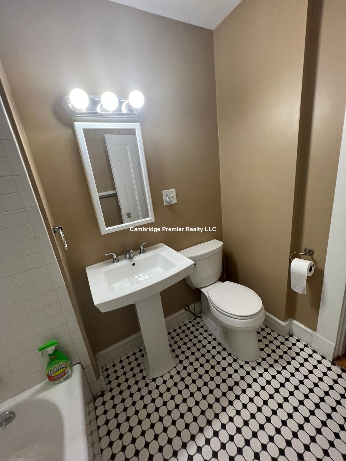 15 Atherton St, Spring Hill