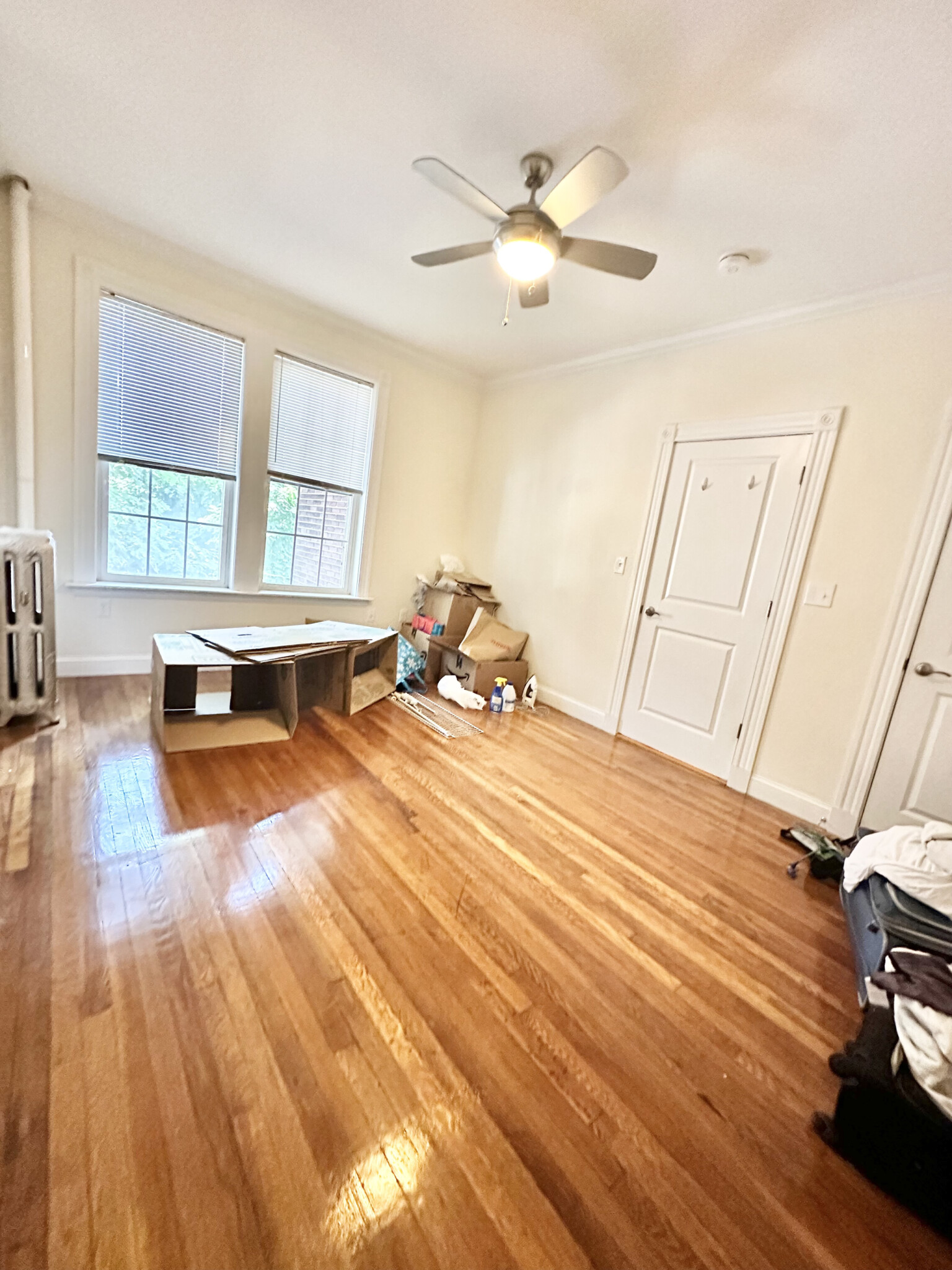 15 Glenville Ave, Allston