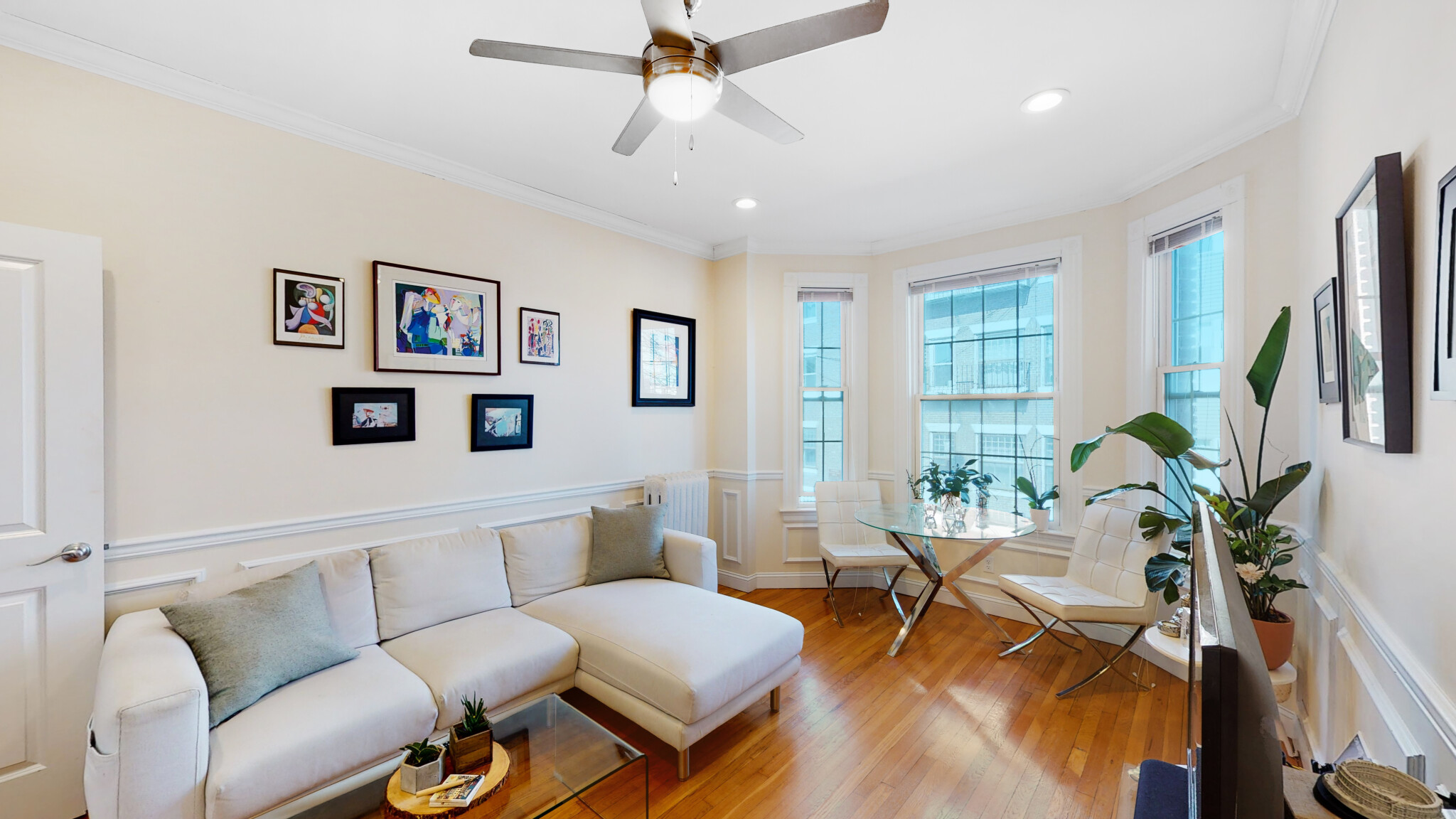 15 Glenville Ave, Allston