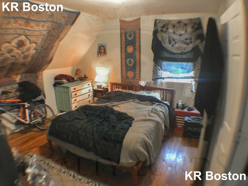 15 Higgins St, Allston