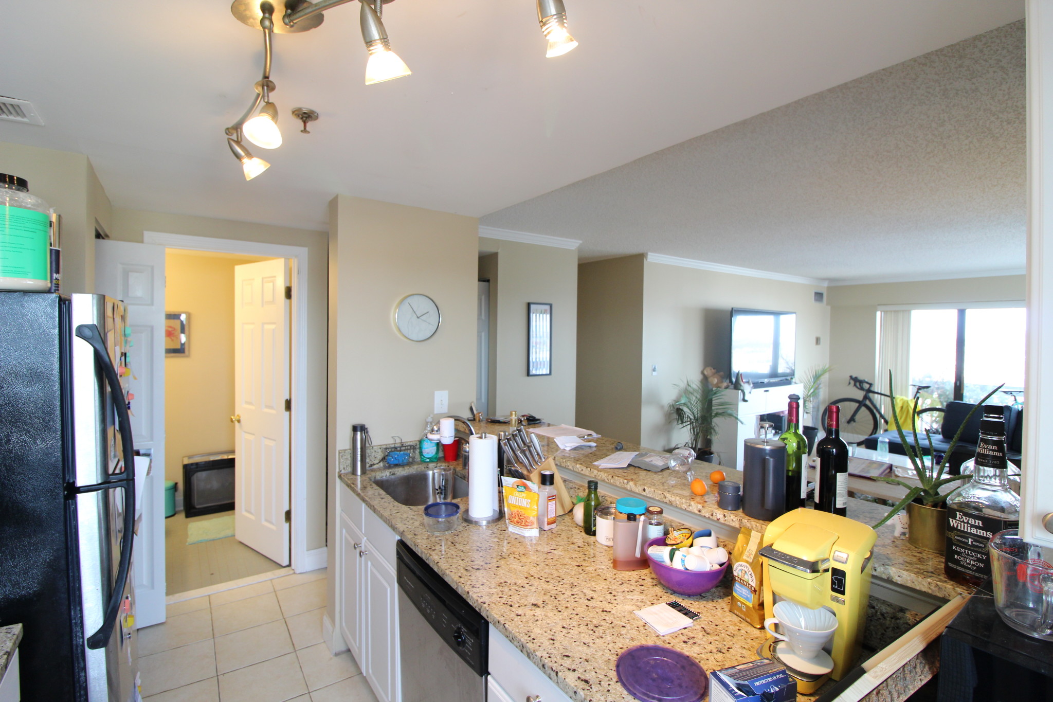 15 North Beacon St, Allston